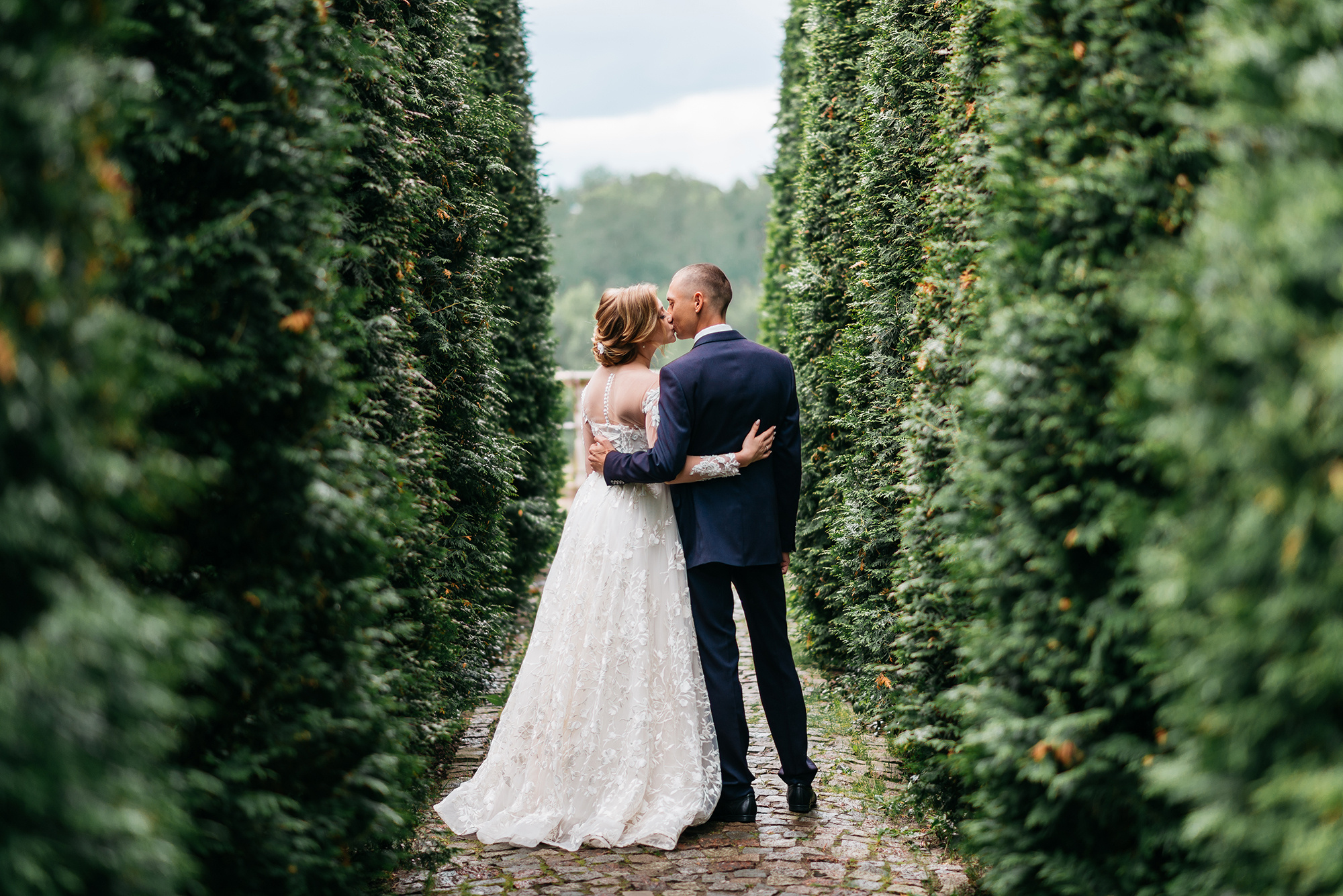 Владимир и Мария. Олег и Мария Ивановы фотограф и видеограф в Пскове Санкт - Петербурге