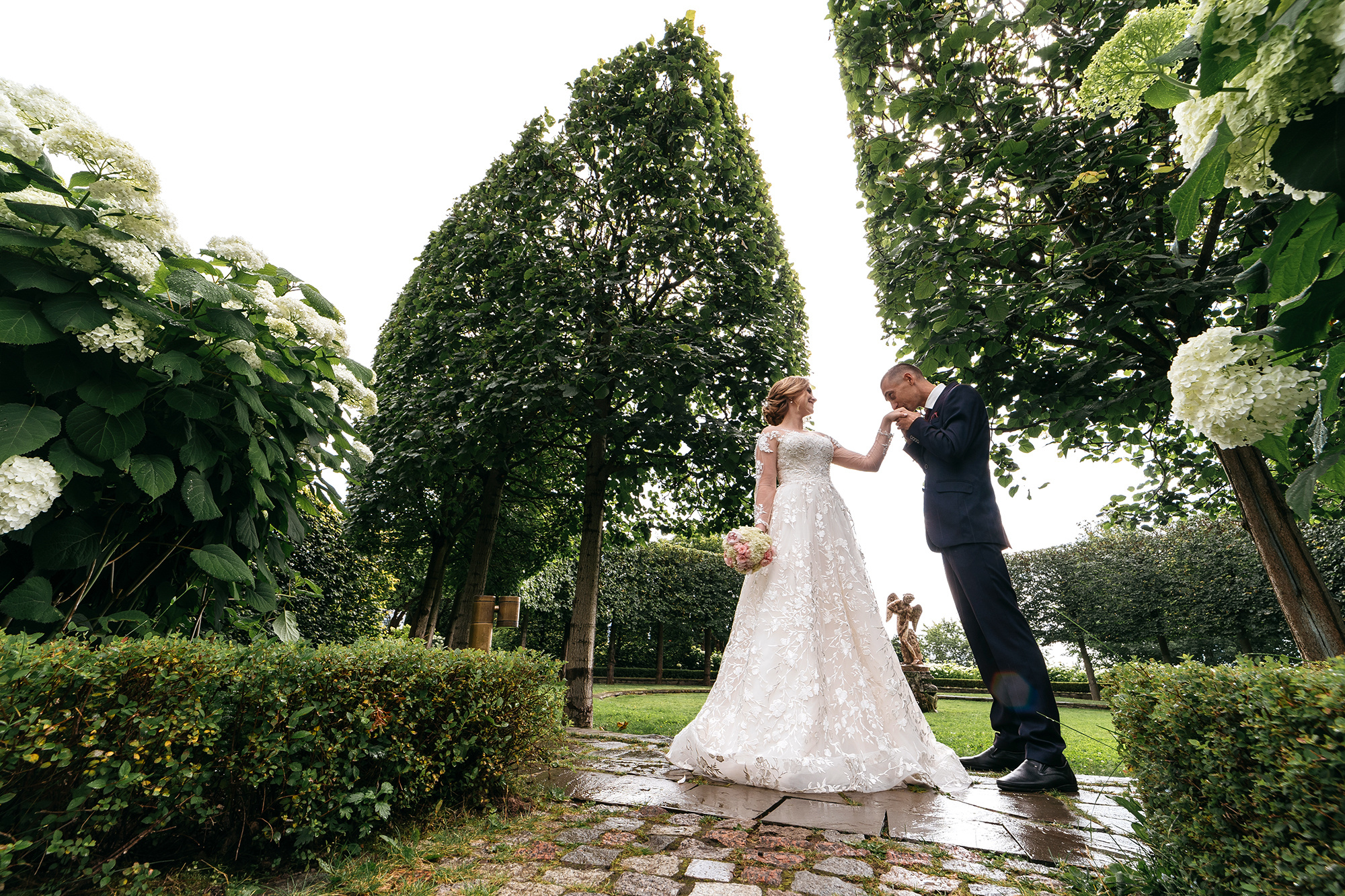 Владимир и Мария. Олег и Мария Ивановы фотограф и видеограф в Пскове Санкт - Петербурге