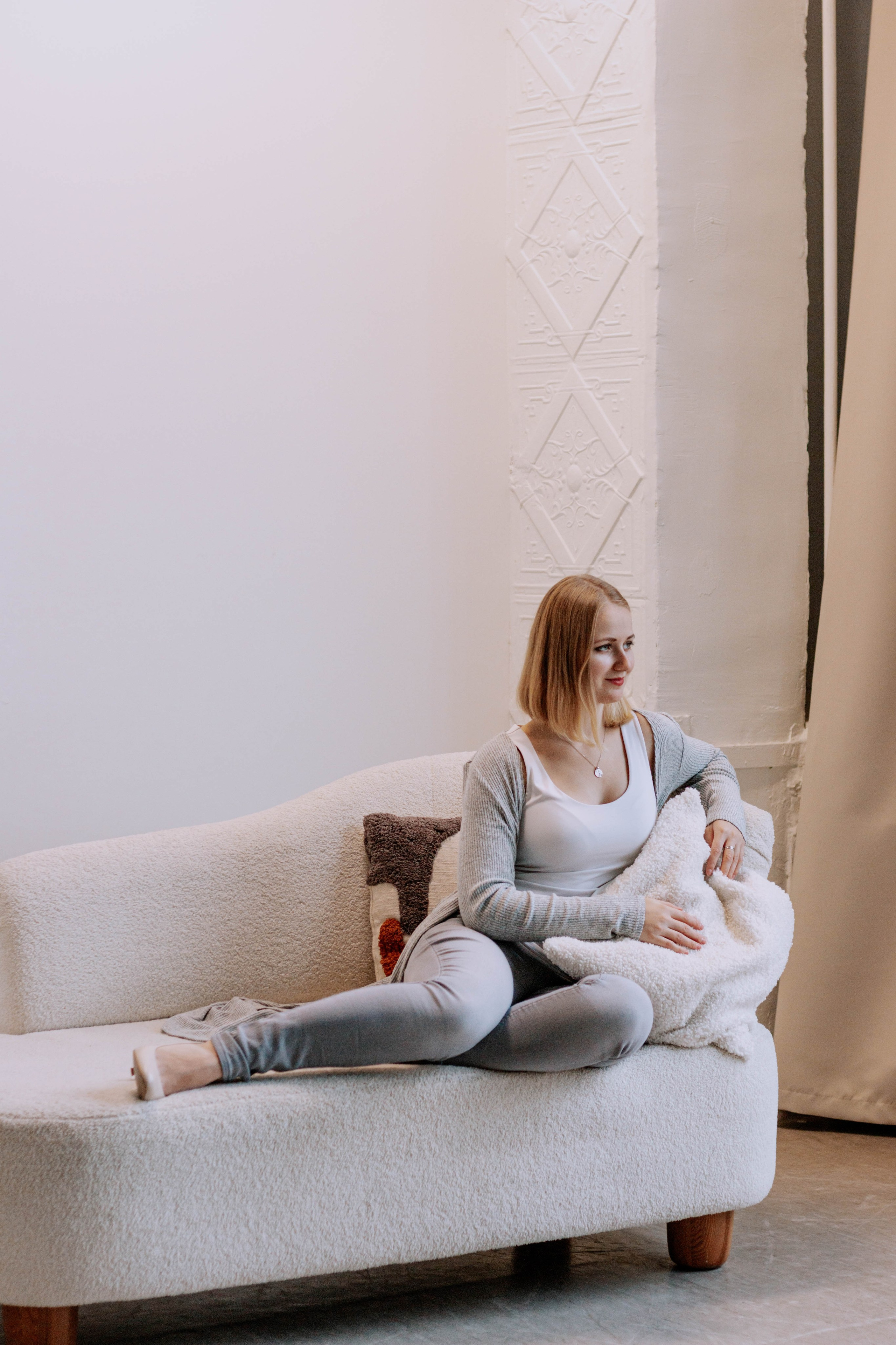 Алиса — Ароматерапевт. Бережно сохраняю ваши чувства и истории на своих фотографиях