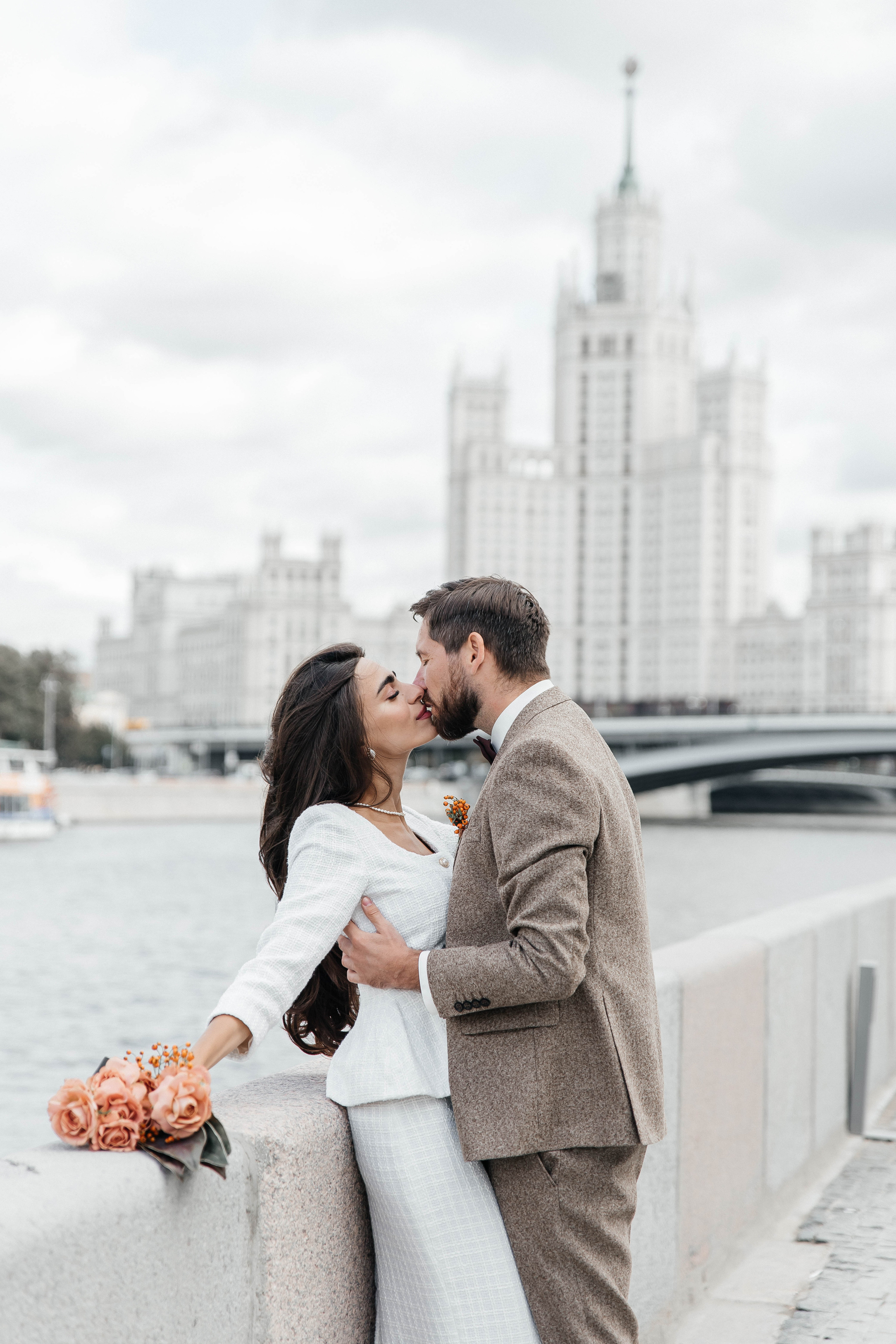Стильная свадебная фотосессия. Свадебный и семейный фотограф в Москве