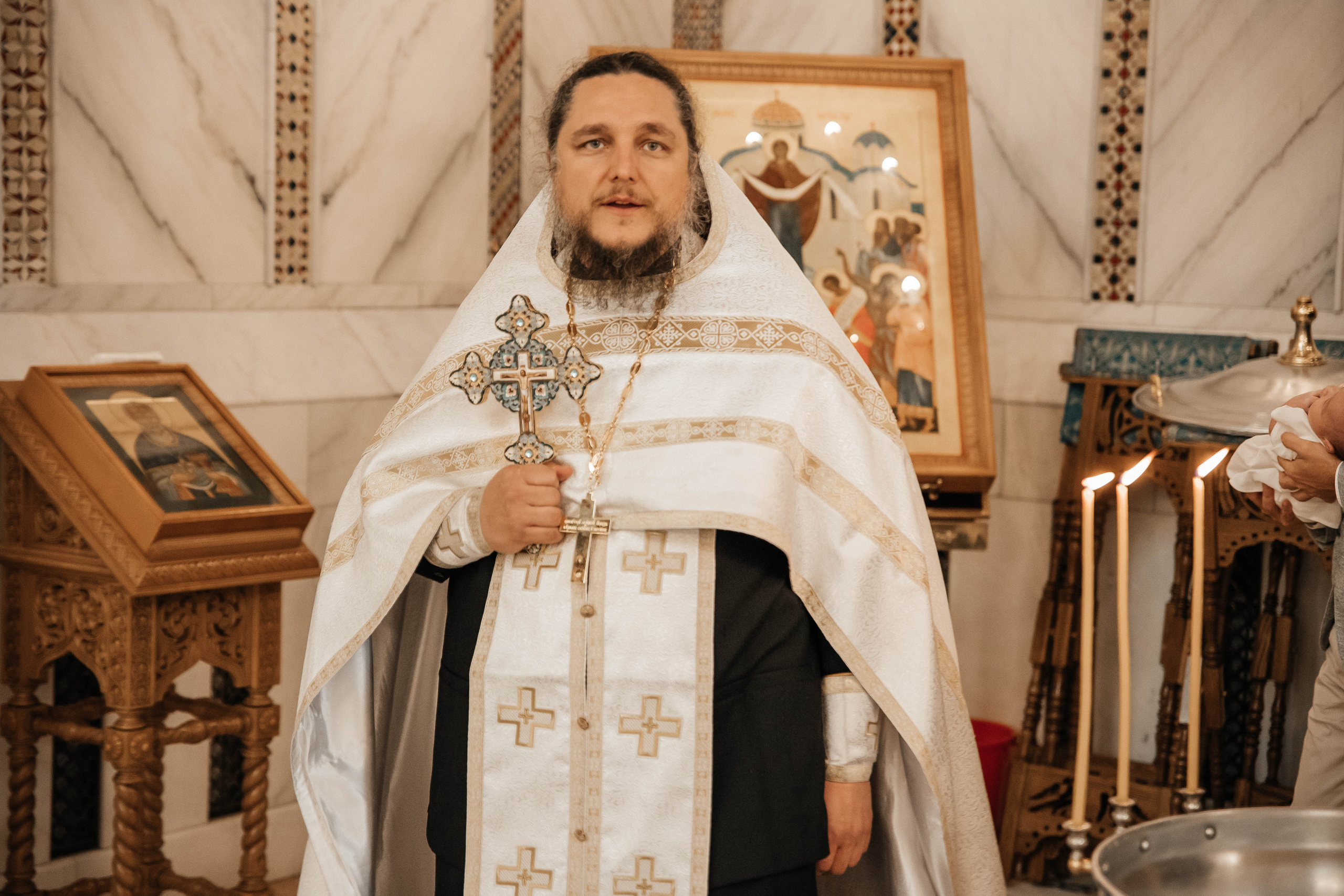 Фотосессия Крещения ребенка в Москве. Свадебный и семейный фотограф в Москве