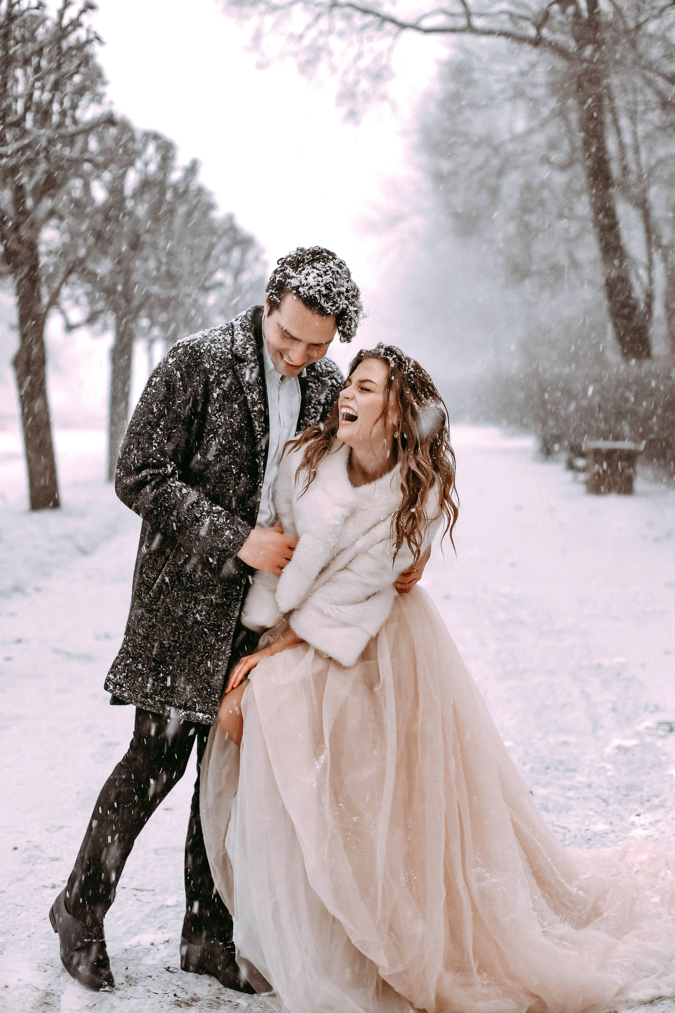 Зимняя свадебная фотосессия. Свадебный и семейный фотограф в Москве