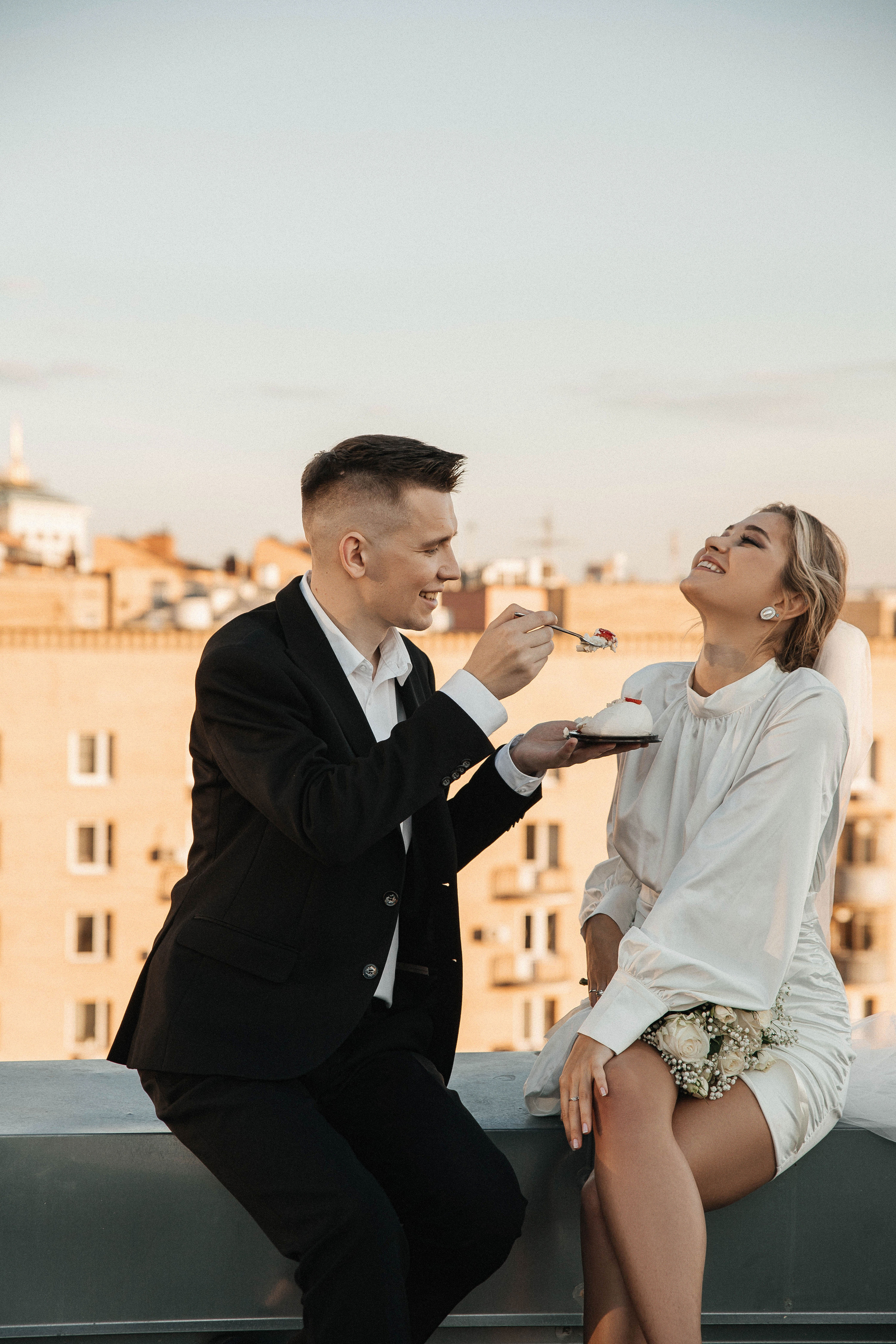 Свадебная фотосессия на крыше. Свадебный и семейный фотограф в Москве