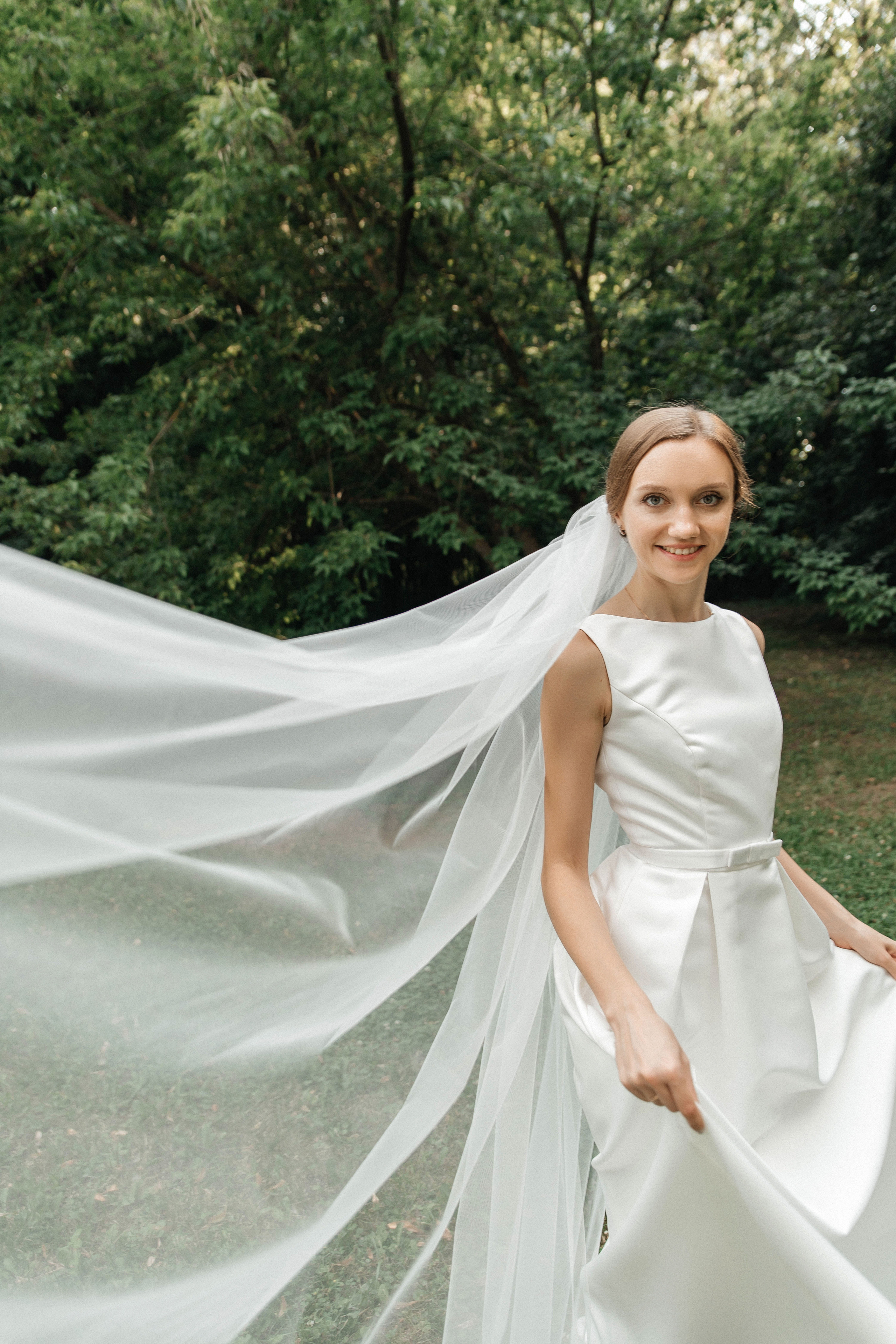 Свадебная фотосессия в студии Москвы. Свадебный и семейный фотограф в Москве