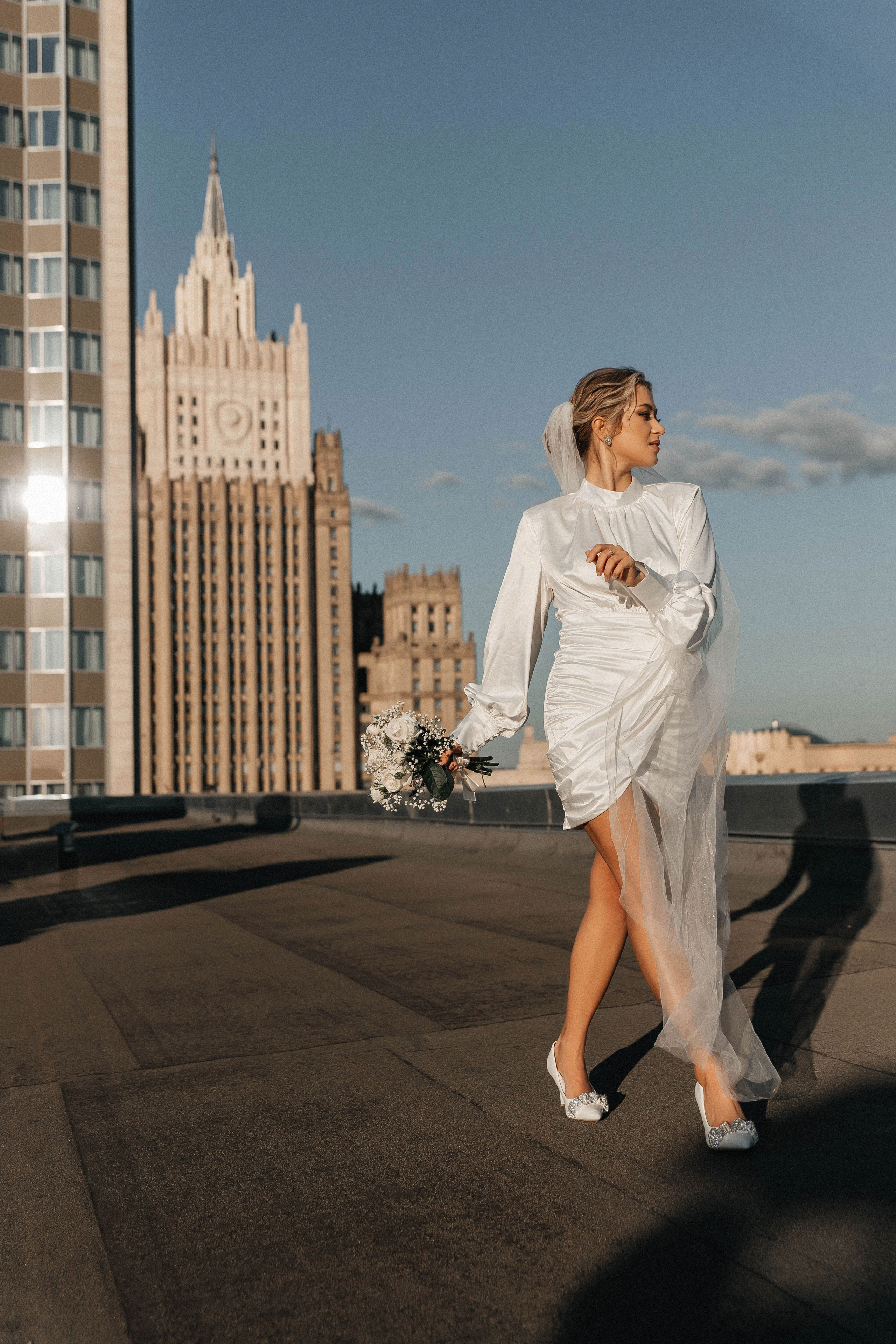 Свадебная фотосессия на крыше. Свадебный и семейный фотограф в Москве