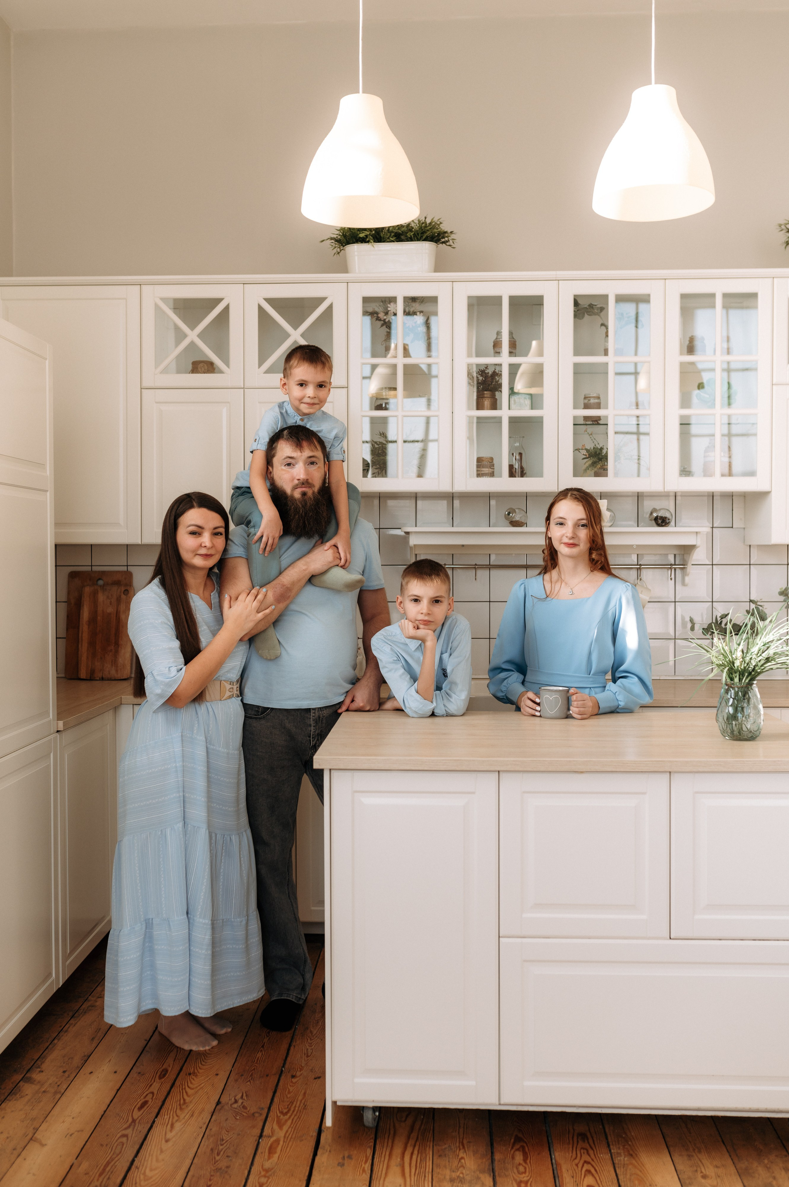 Большая семейная встреча. Главная