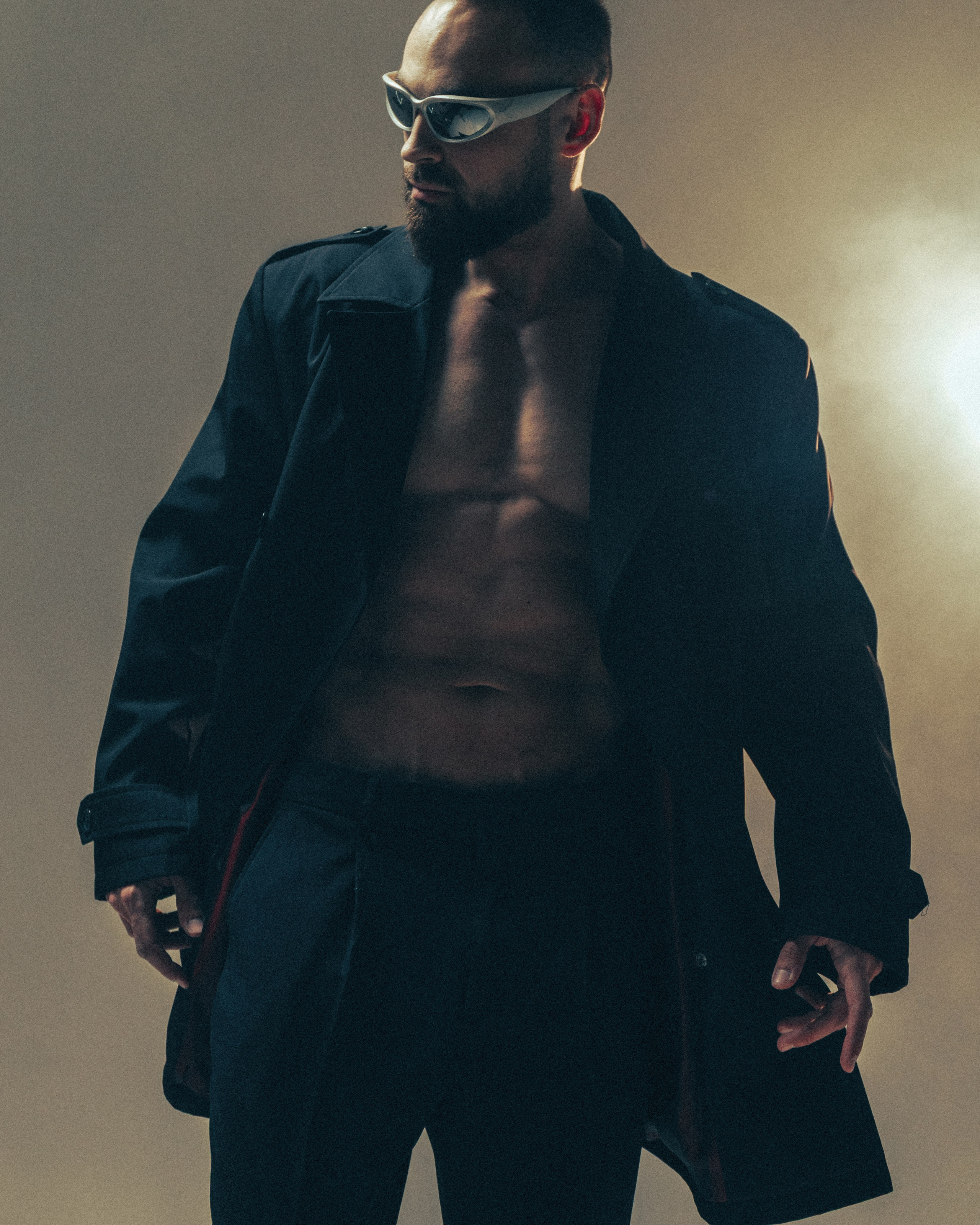 Boris Tsaryov. Олег Левенков портретный и фешн фотограф