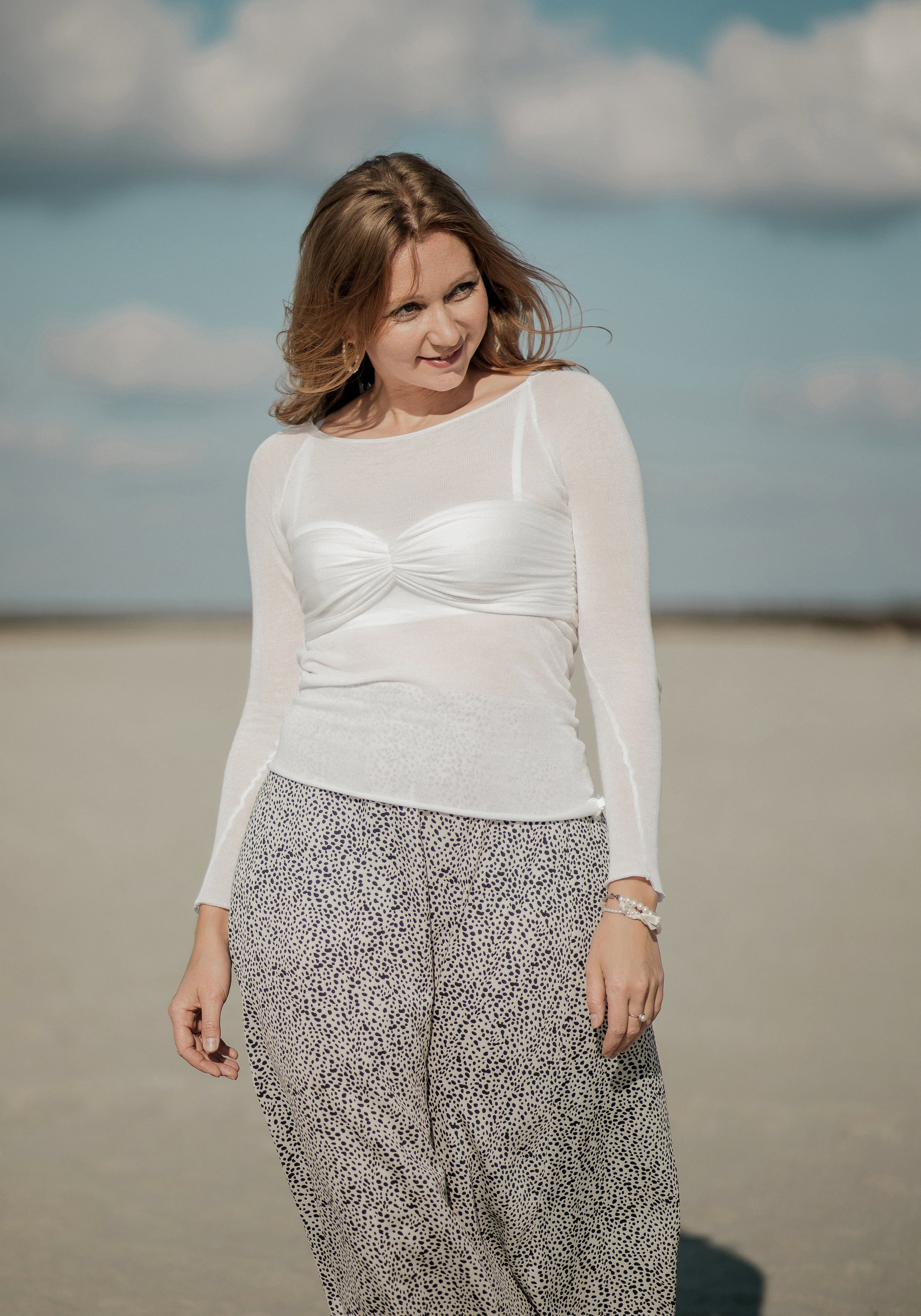 Семейная фотосессия в песках. Свадебный и семейный фотограф Ибрагимова Мария из Екатеринбурга