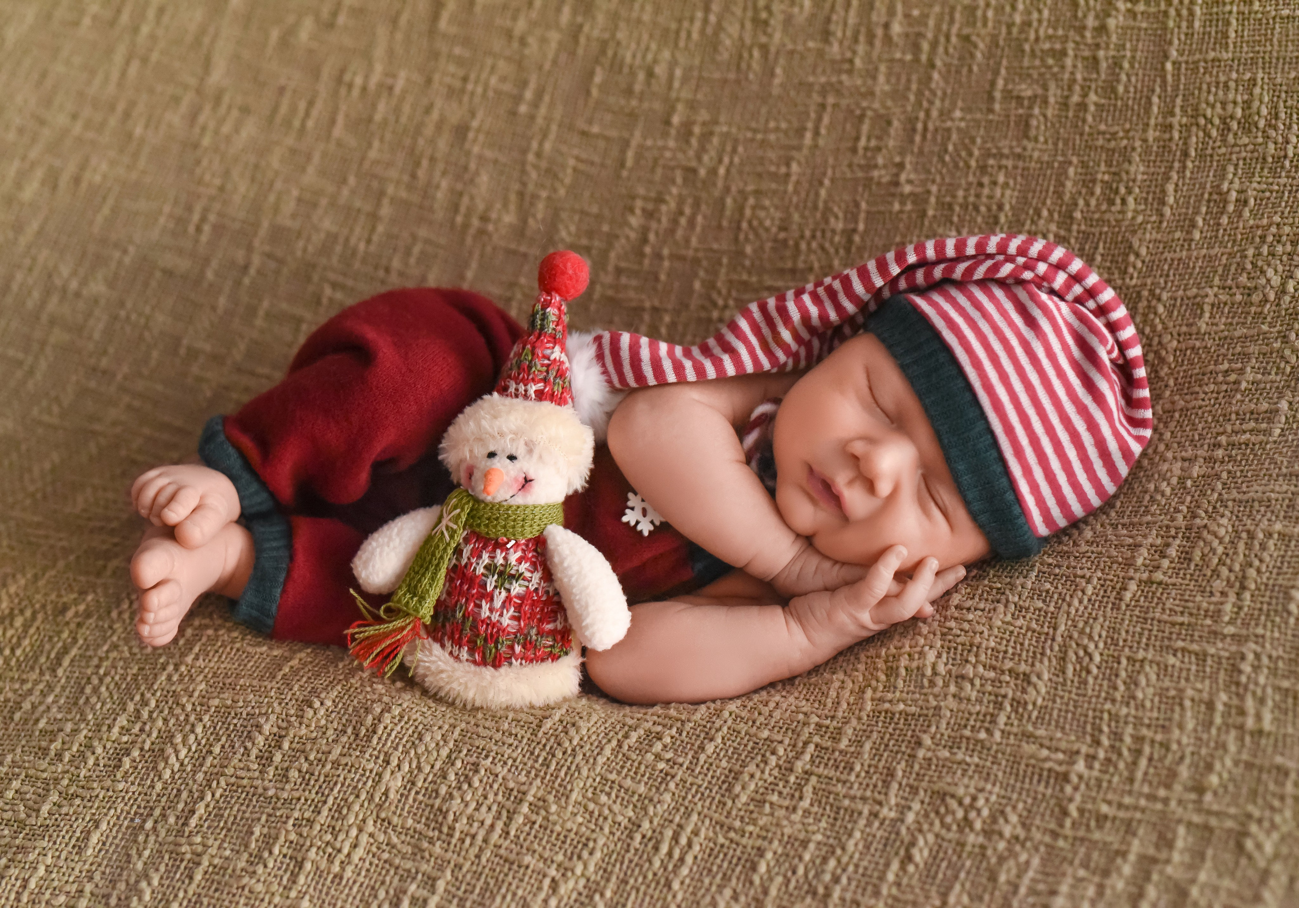 Новорожденные малыши. Детский и семейный Фотограф г. Красноярск