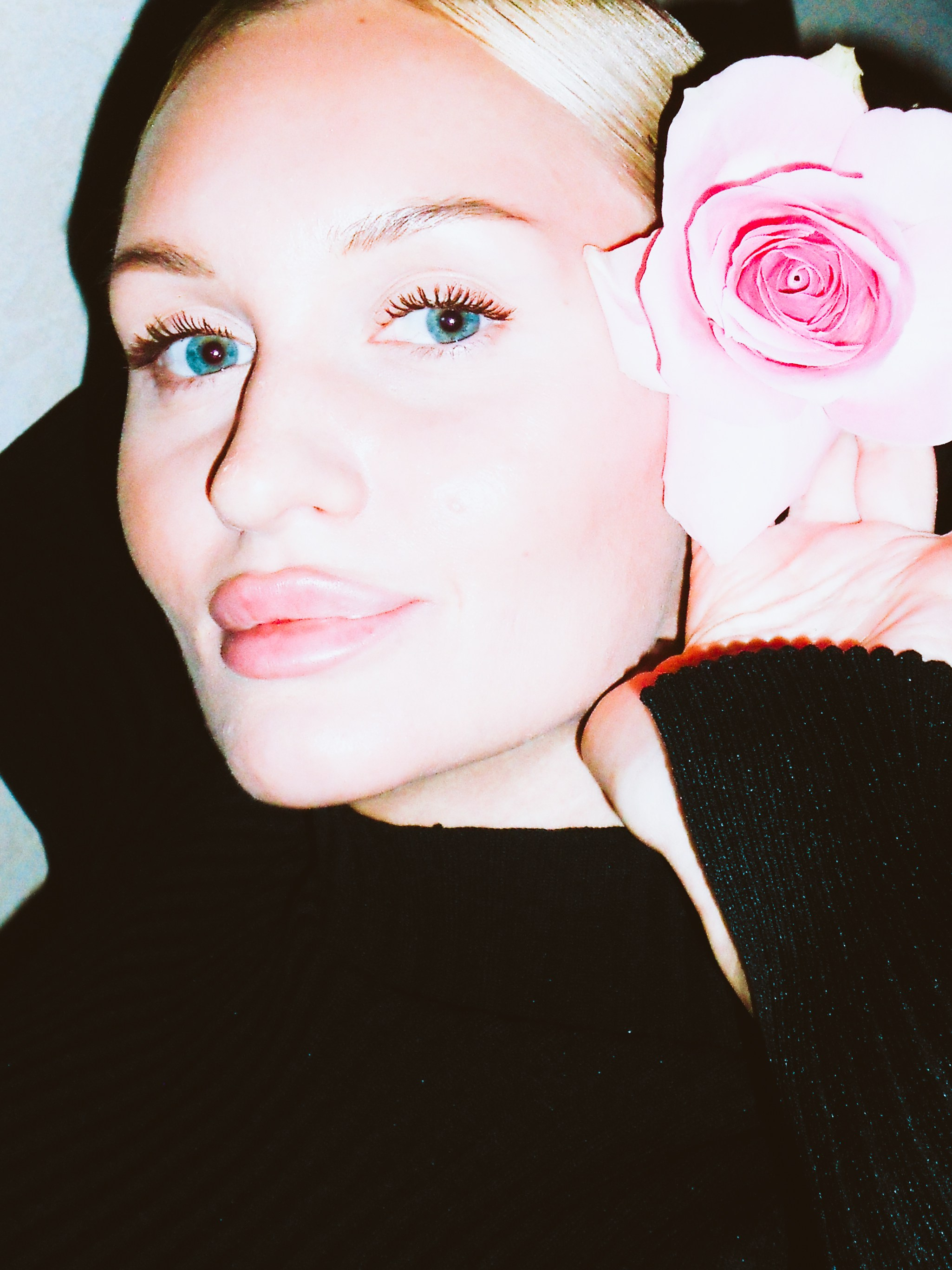 STREET STYLE PARTY. TUTSARKIS — Art Director | Stylist | Photographer