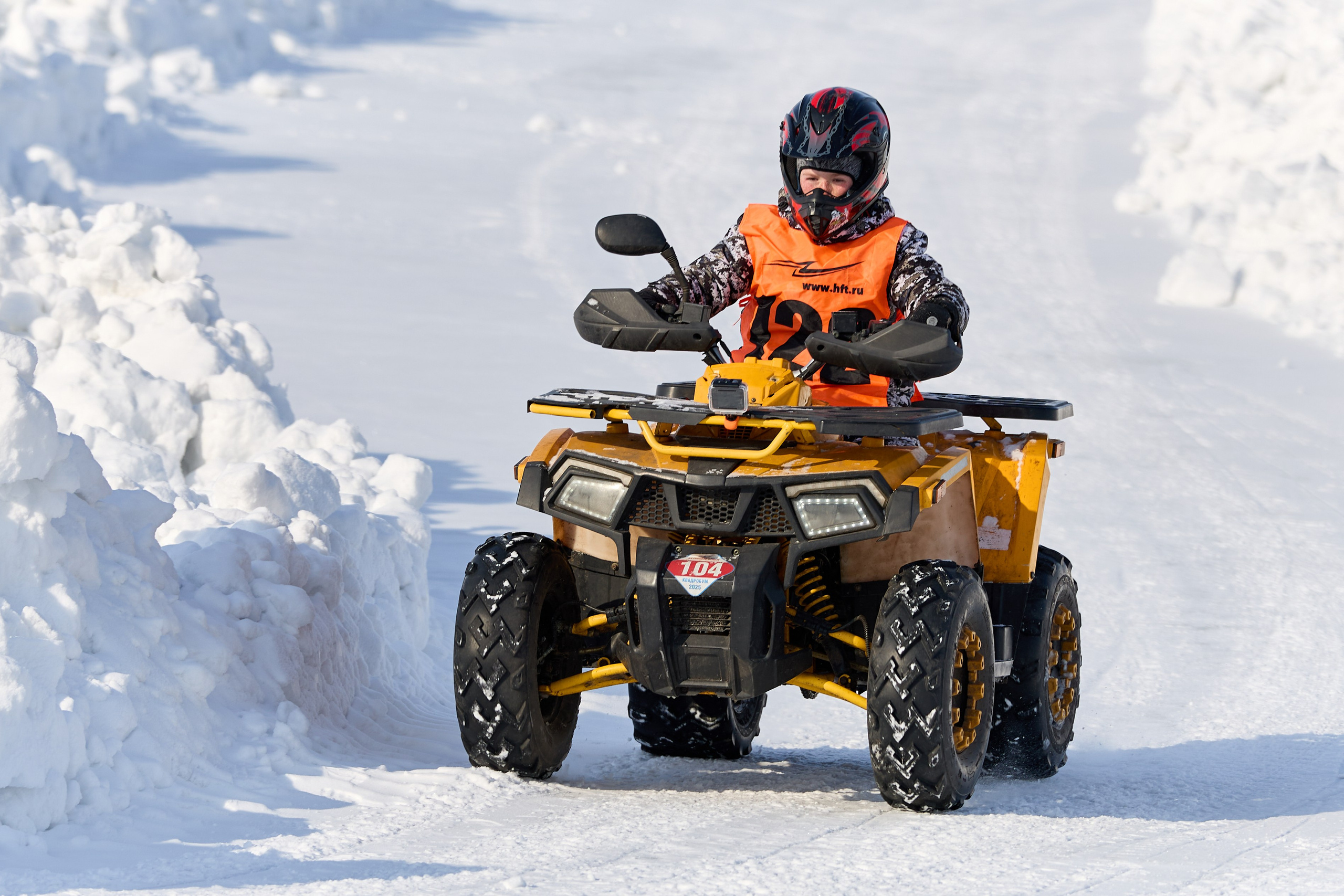 Топим Лёд — 2026. Соревнования на квадроциклах. Фотограф в Новосибирске Алена Скокова