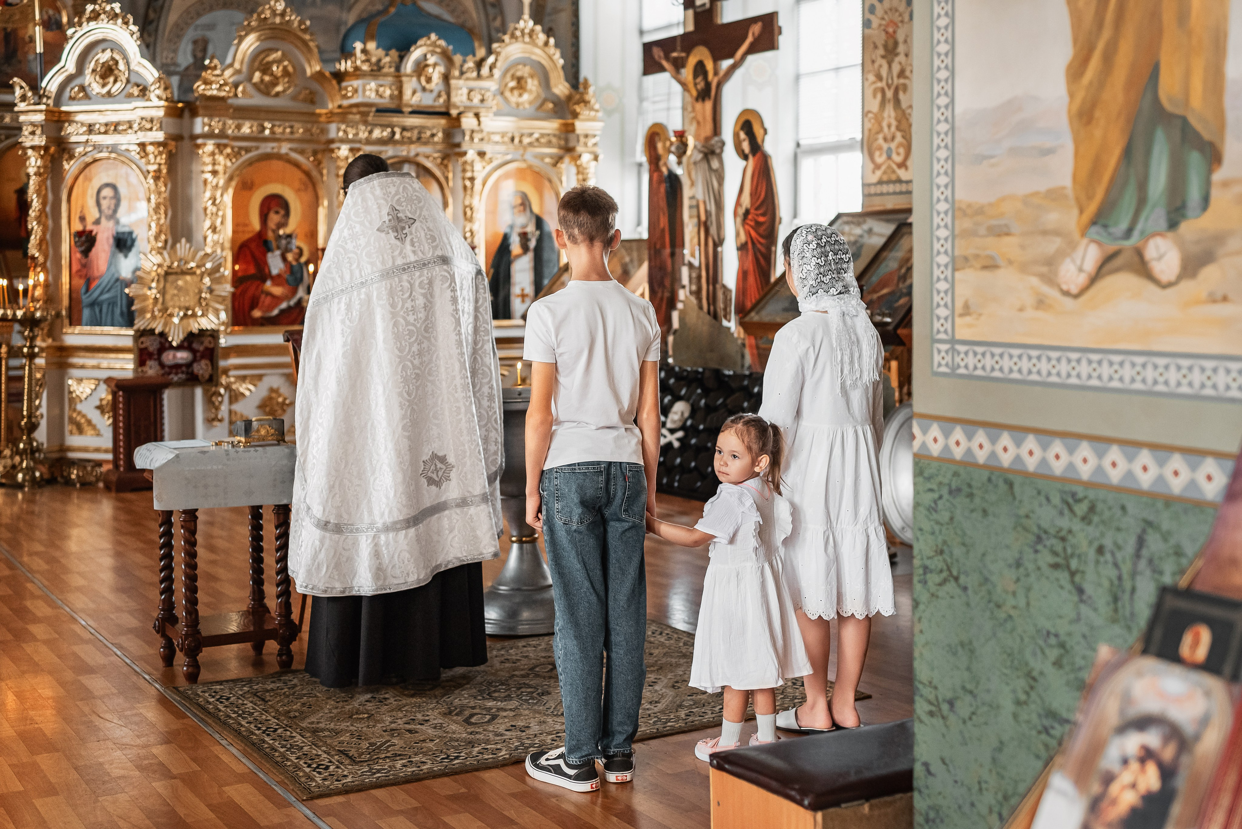 Крещение в храме Иоанна Богослова. Церковный фотограф на Таинство Крещения и Венчания в Оренбурге и Оренбургской области Екатерина Белкина