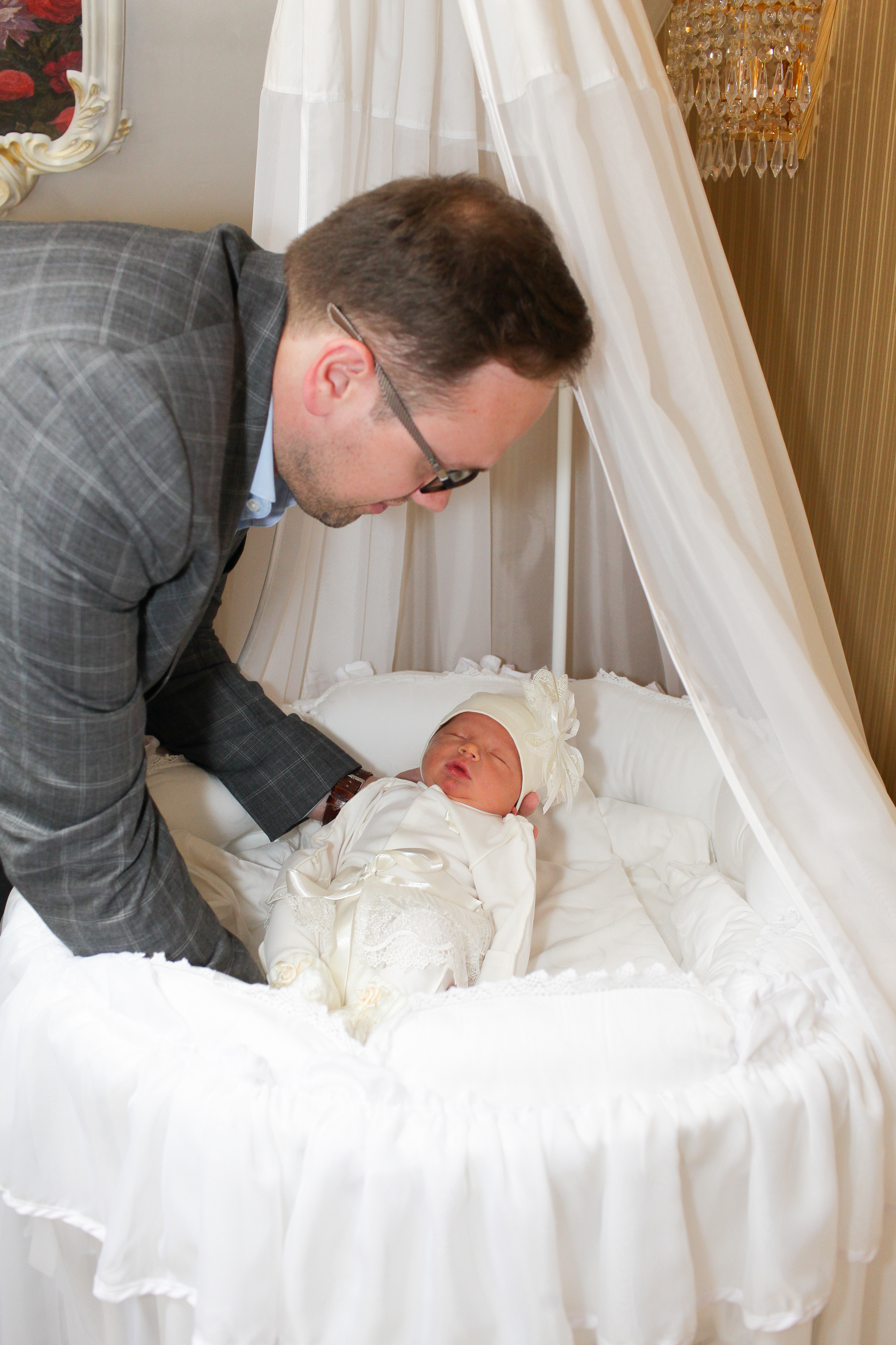 Выписка малышки Даниэллы. Семейный и Детский фотограф в Санкт-Петербурге Ирина Снежко