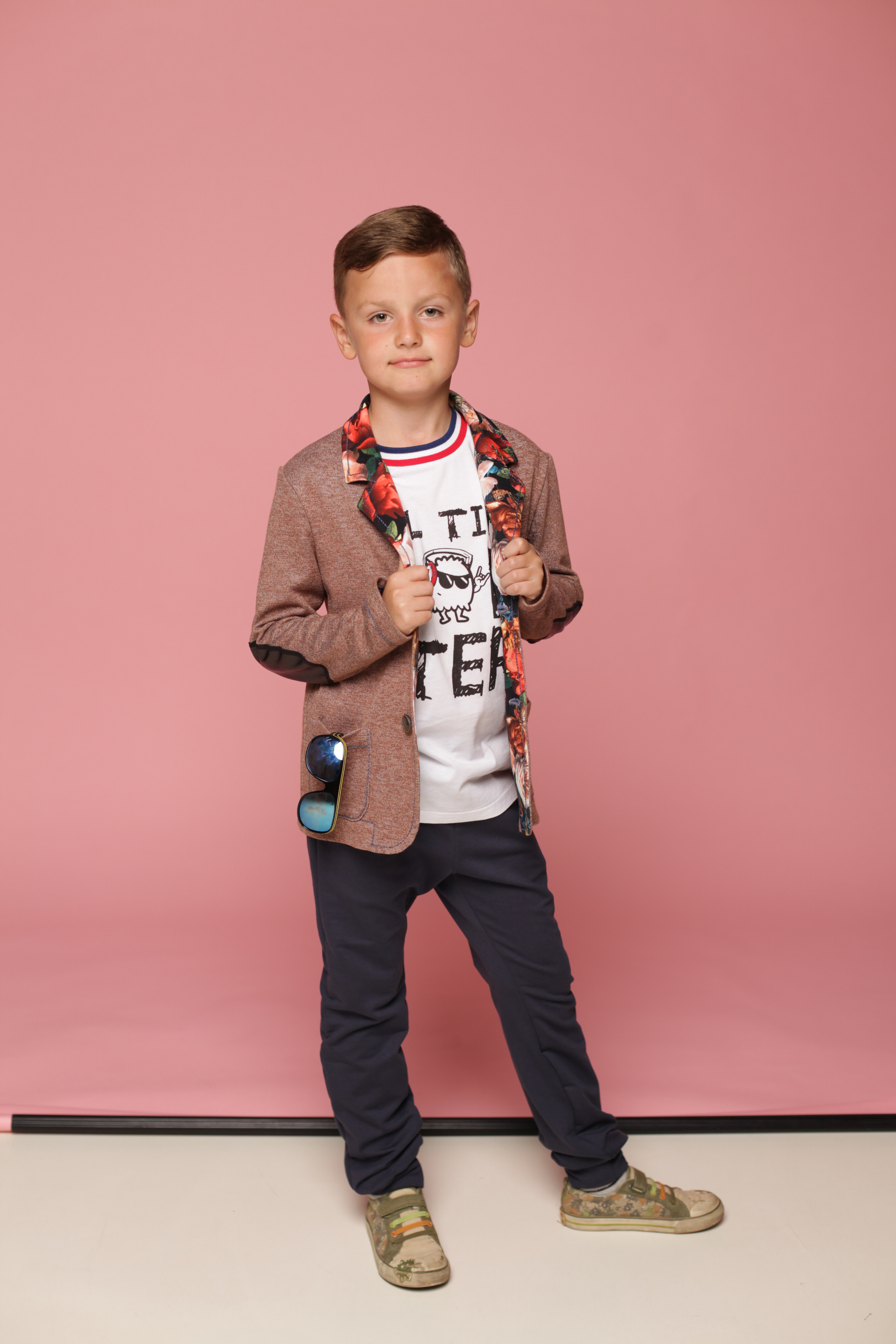 Съемка Детской дизайнерской одежды. Семейный и Детский фотограф в Санкт-Петербурге Ирина Снежко