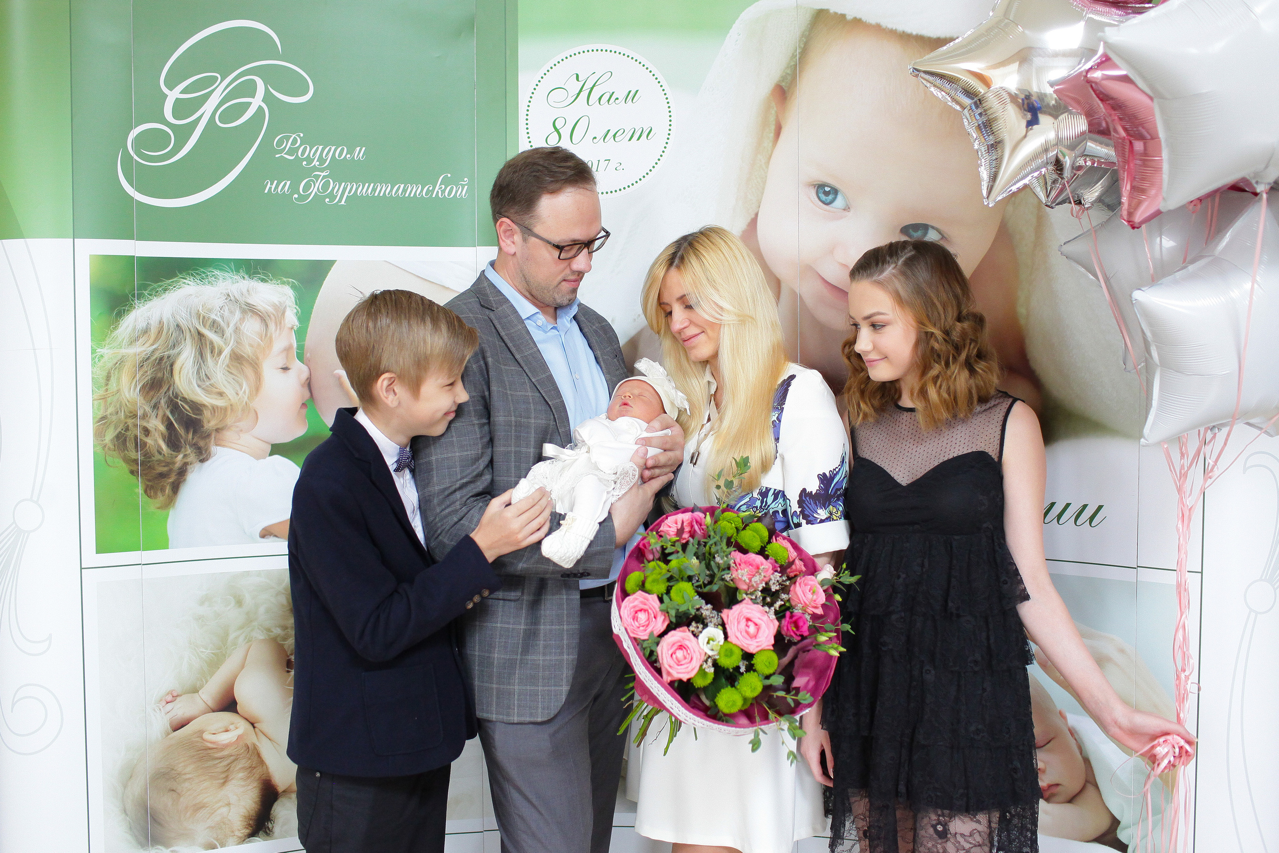 Выписка малышки Даниэллы. Семейный и Детский фотограф в Санкт-Петербурге Ирина Снежко