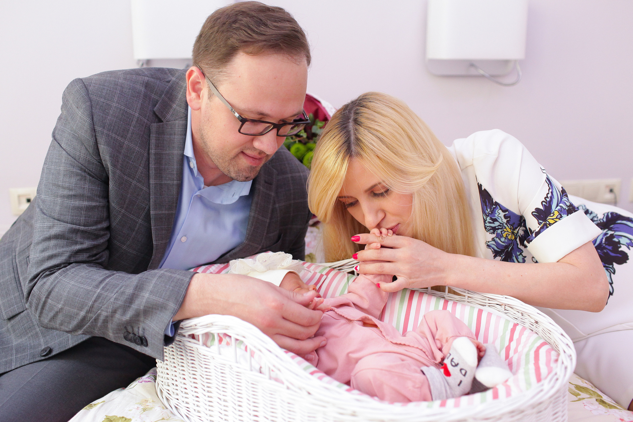 Выписка малышки Даниэллы. Семейный и Детский фотограф в Санкт-Петербурге Ирина Снежко