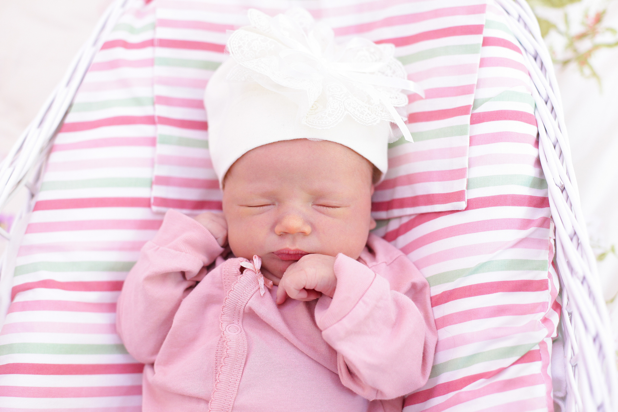 Выписка малышки Даниэллы. Семейный и Детский фотограф в Санкт-Петербурге Ирина Снежко