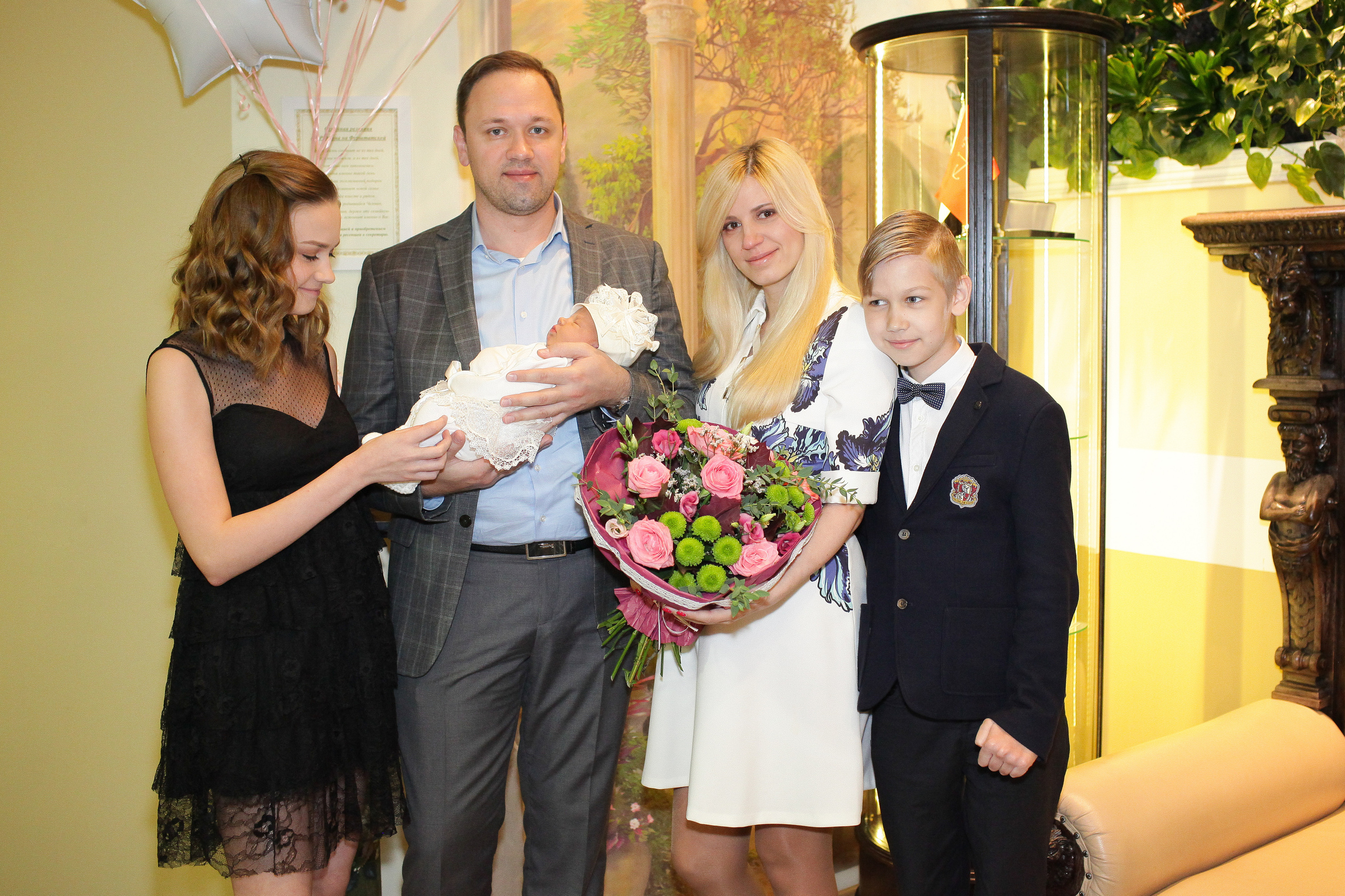 Выписка малышки Даниэллы. Семейный и Детский фотограф в Санкт-Петербурге Ирина Снежко