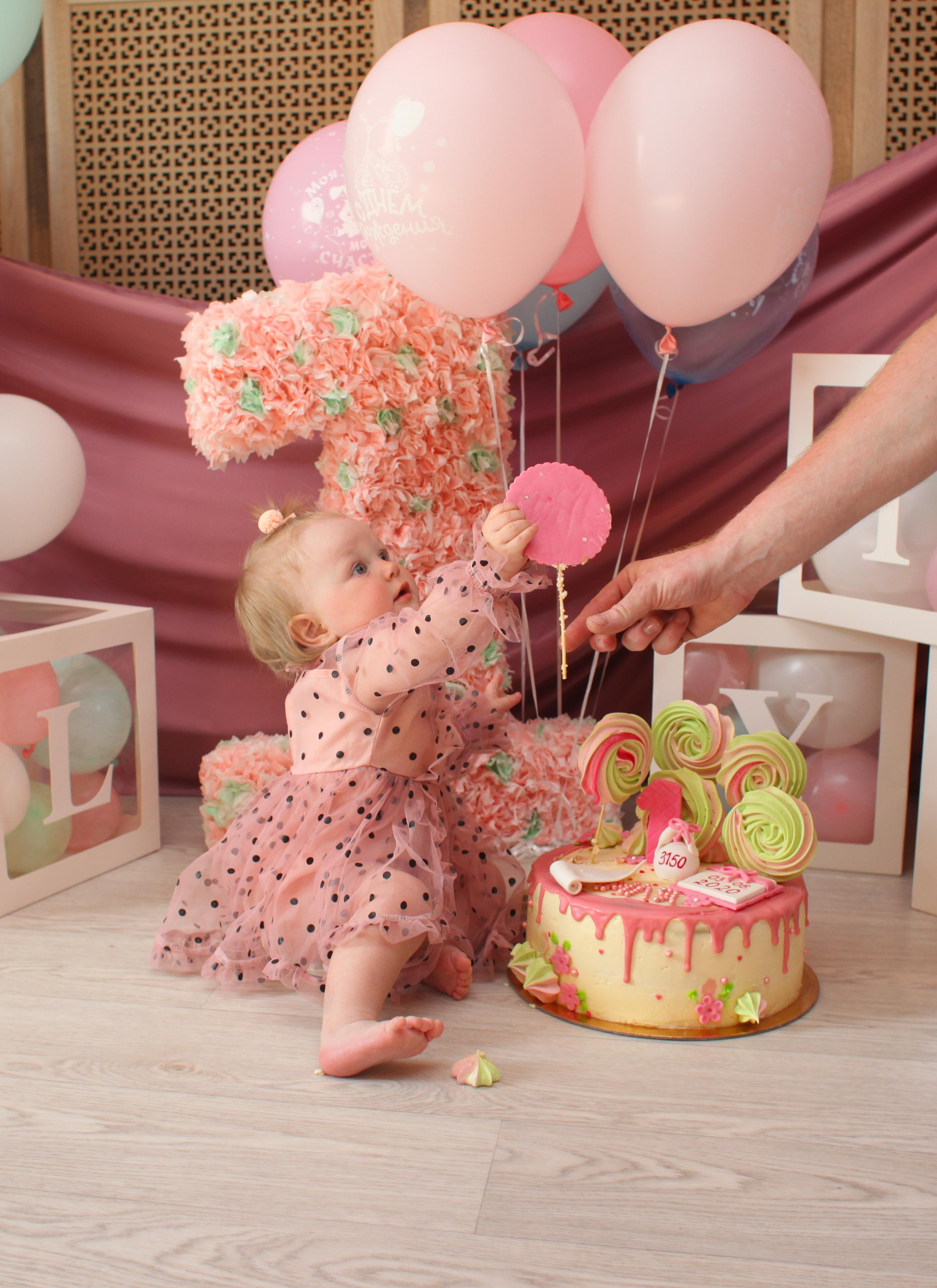 Лилии 1 годик. Семейный и Детский фотограф в Санкт-Петербурге Ирина Снежко