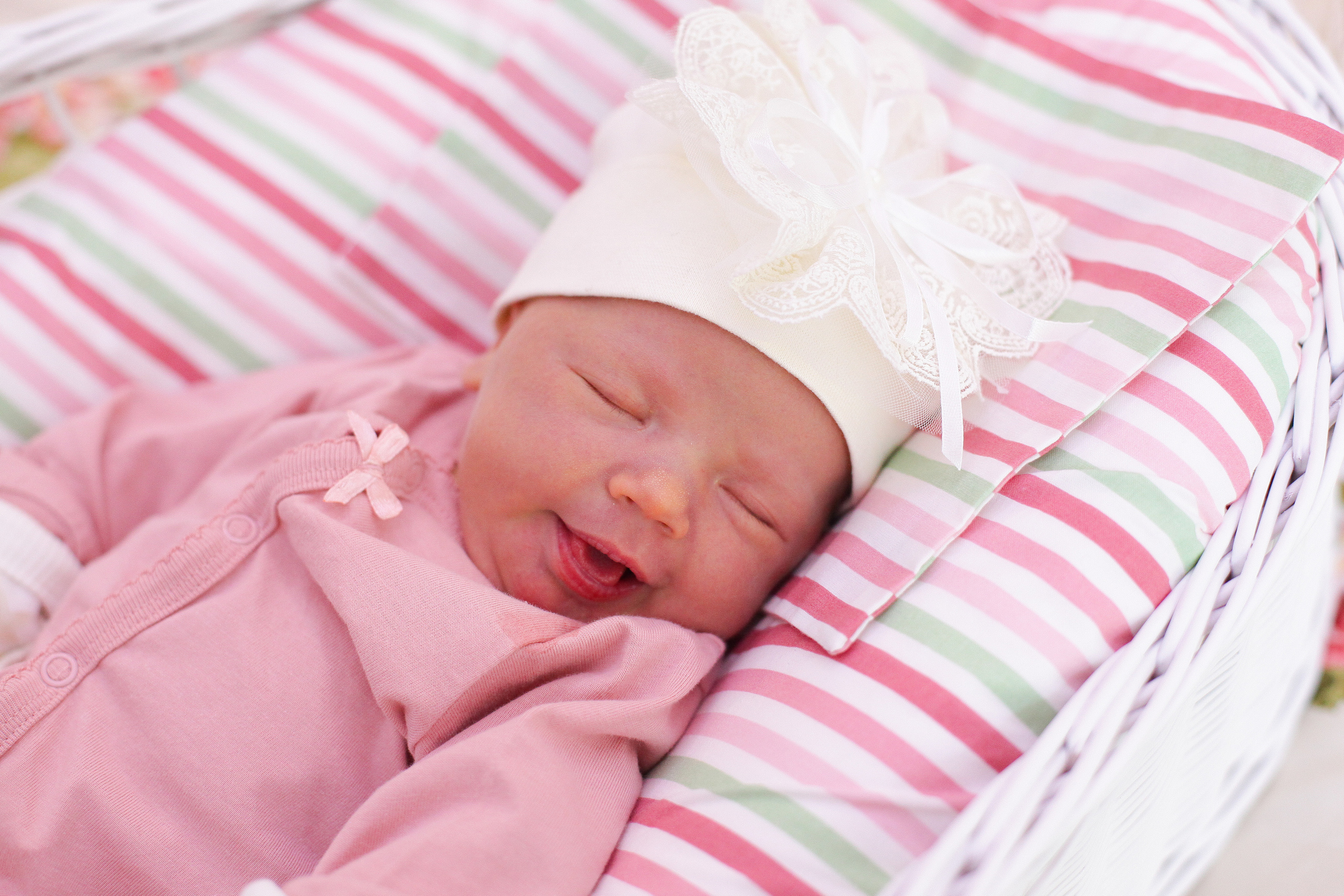 Выписка малышки Даниэллы. Семейный и Детский фотограф в Санкт-Петербурге Ирина Снежко