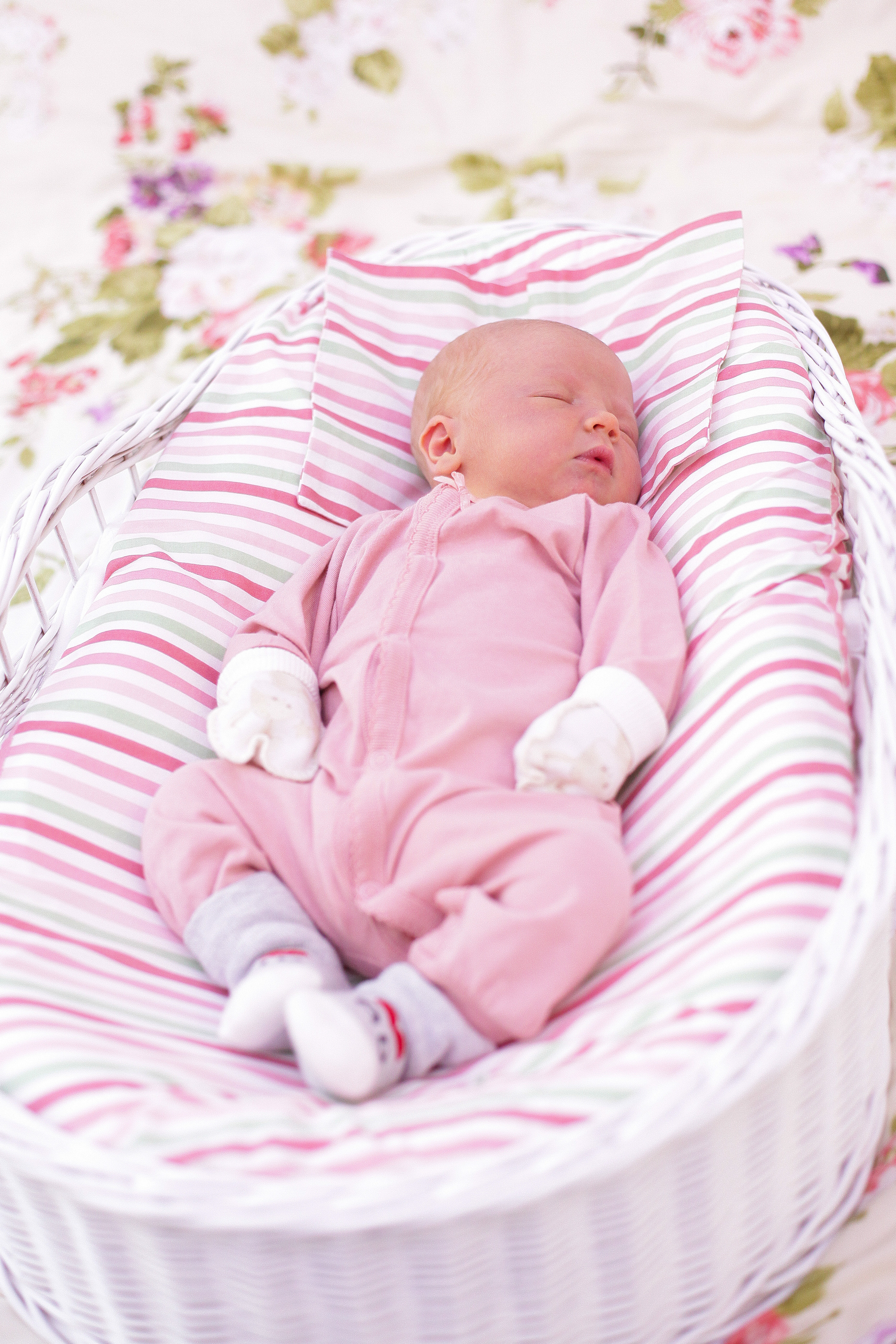 Выписка малышки Даниэллы. Семейный и Детский фотограф в Санкт-Петербурге Ирина Снежко