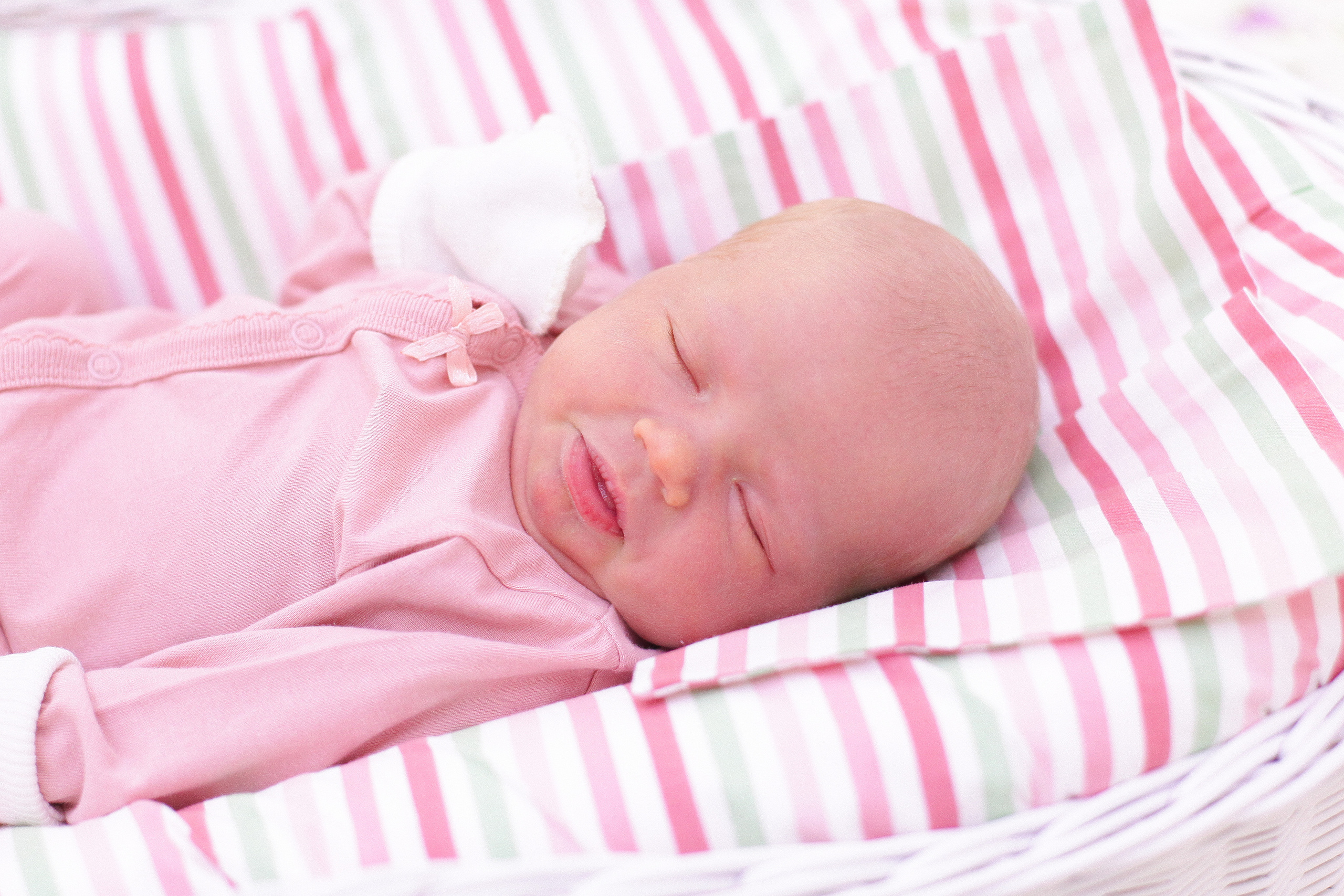 Выписка малышки Даниэллы. Семейный и Детский фотограф в Санкт-Петербурге Ирина Снежко