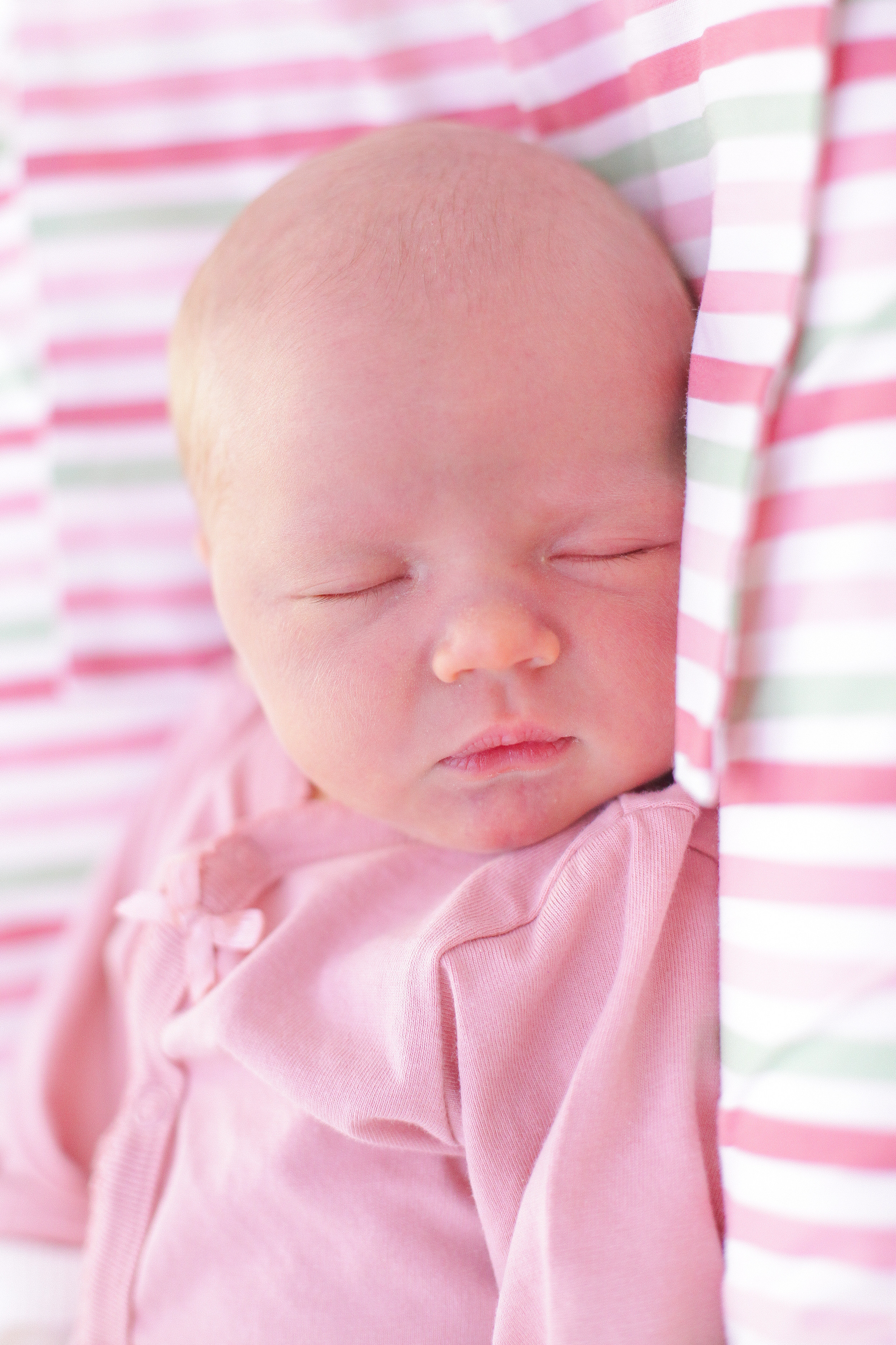 Выписка малышки Даниэллы. Семейный и Детский фотограф в Санкт-Петербурге Ирина Снежко