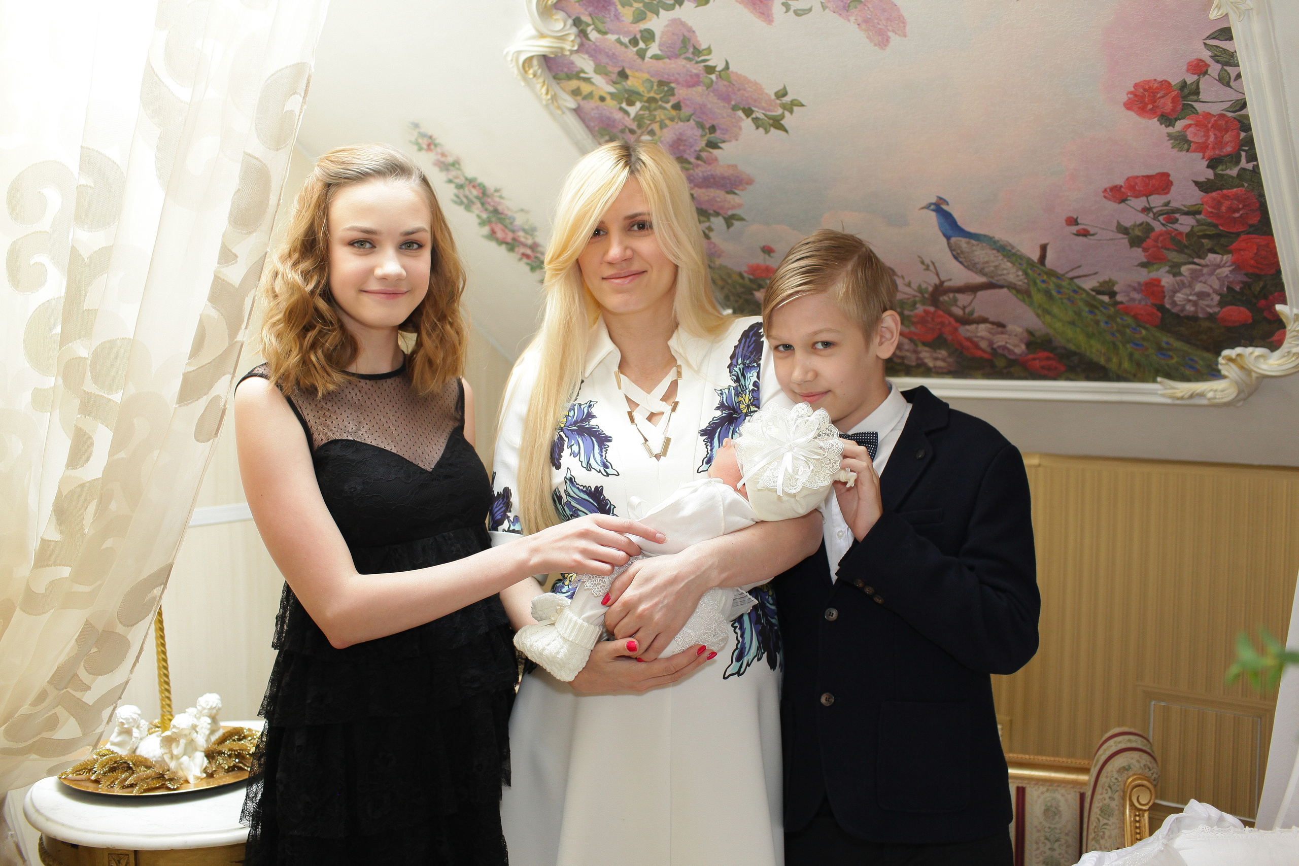 Выписка малышки Даниэллы. Семейный и Детский фотограф в Санкт-Петербурге Ирина Снежко