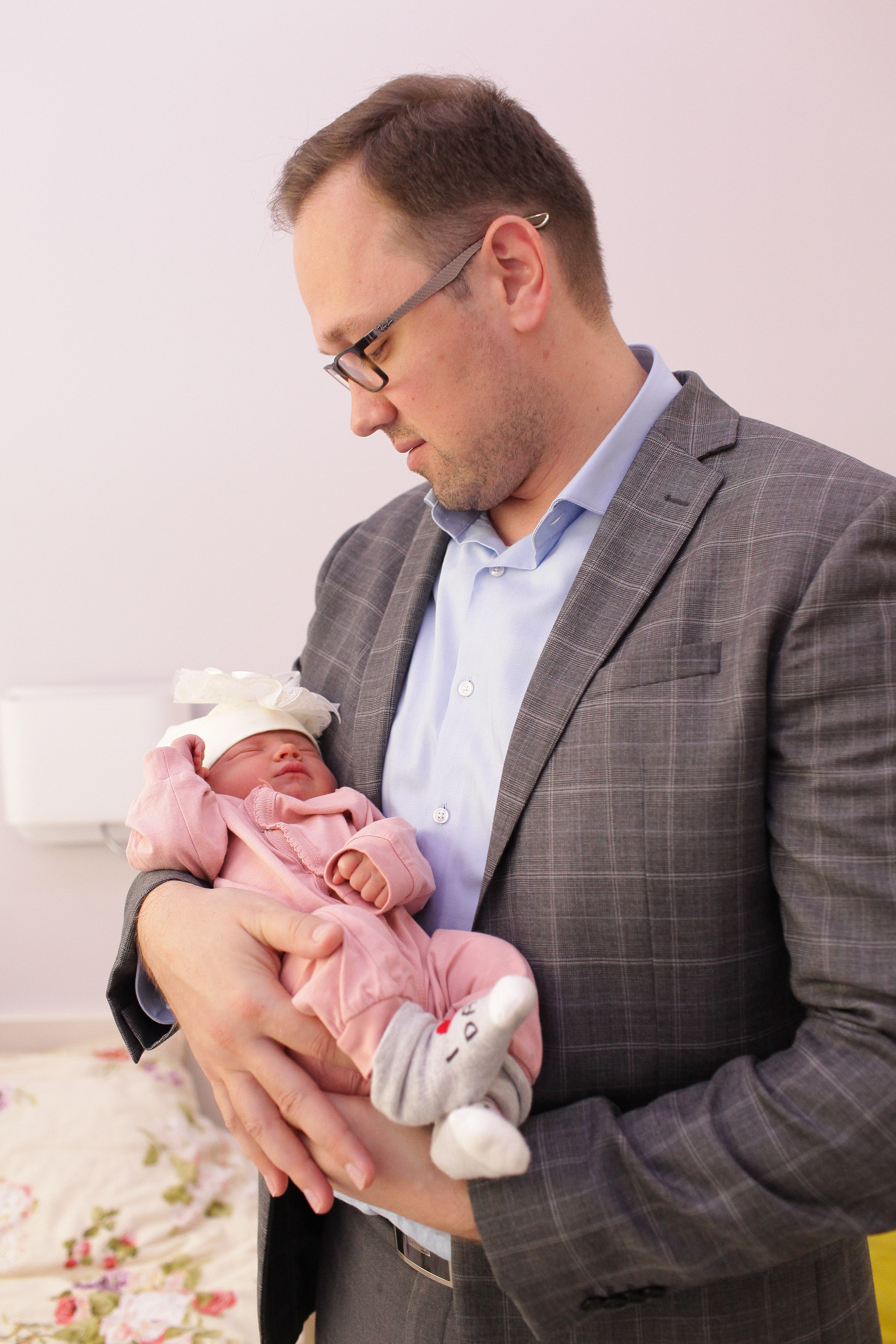 Выписка малышки Даниэллы. Семейный и Детский фотограф в Санкт-Петербурге Ирина Снежко