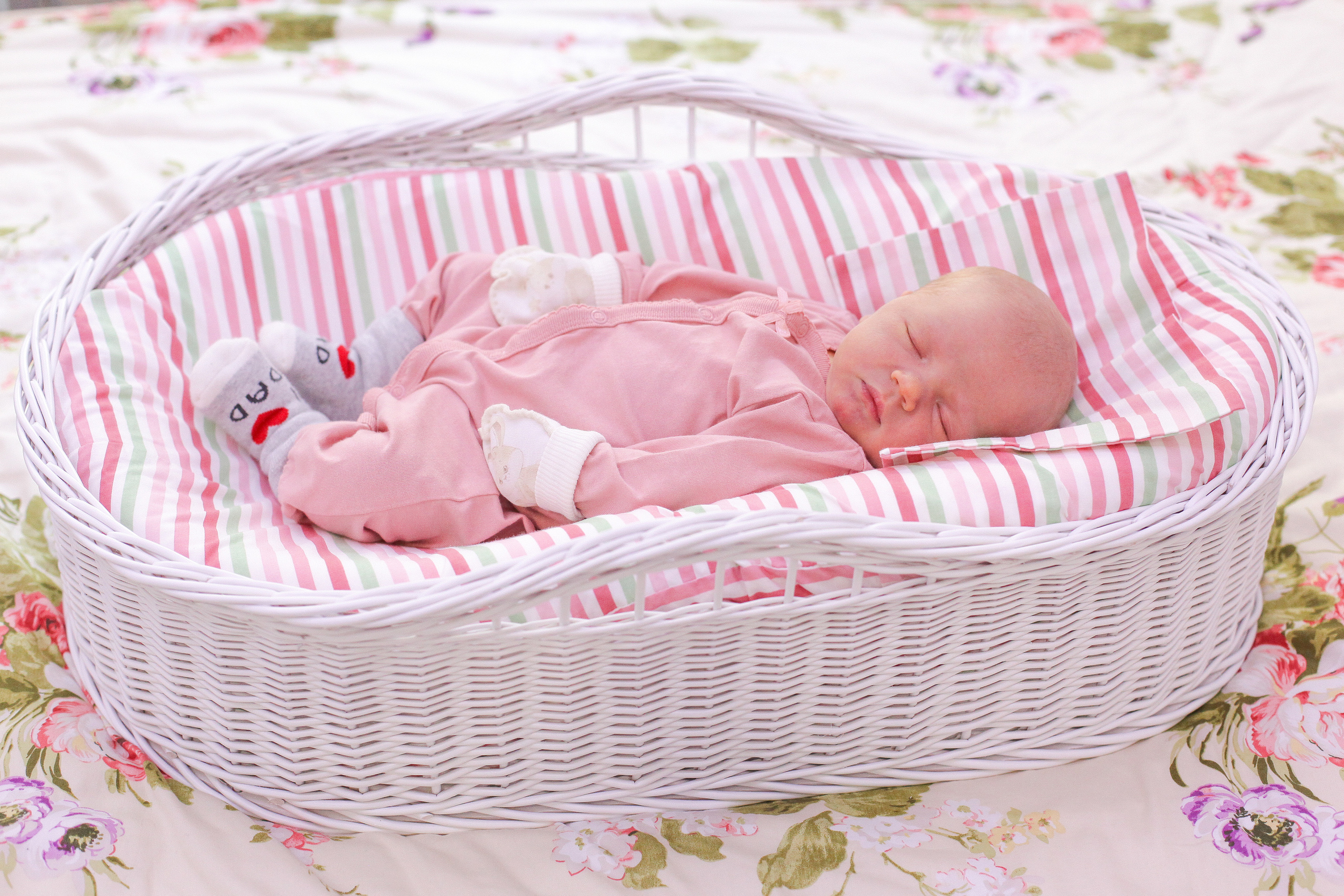 Выписка малышки Даниэллы. Семейный и Детский фотограф в Санкт-Петербурге Ирина Снежко