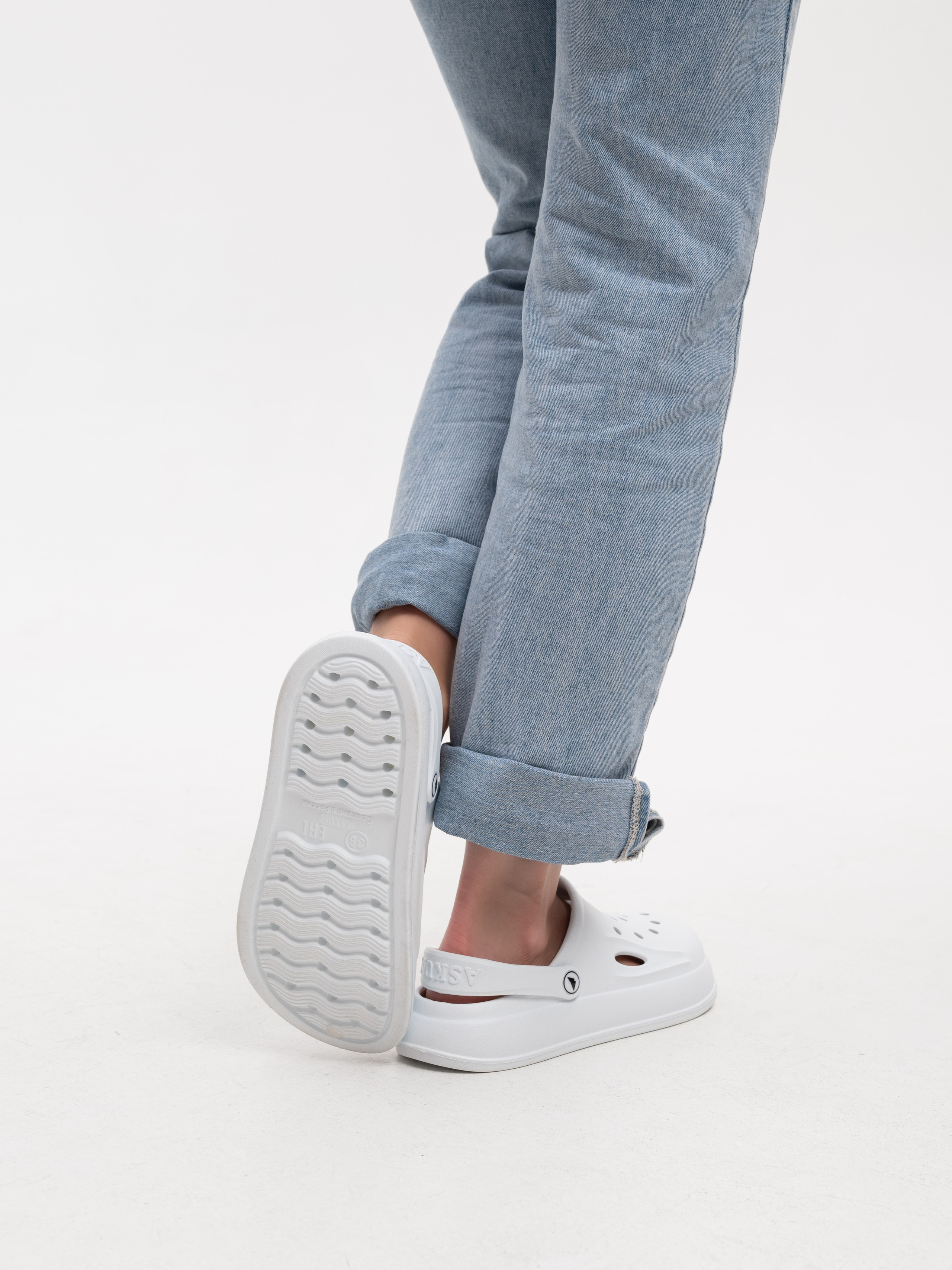 Кроксы. Предметный фотограф, фото для маркетплейсов Пятигорск, КМВ