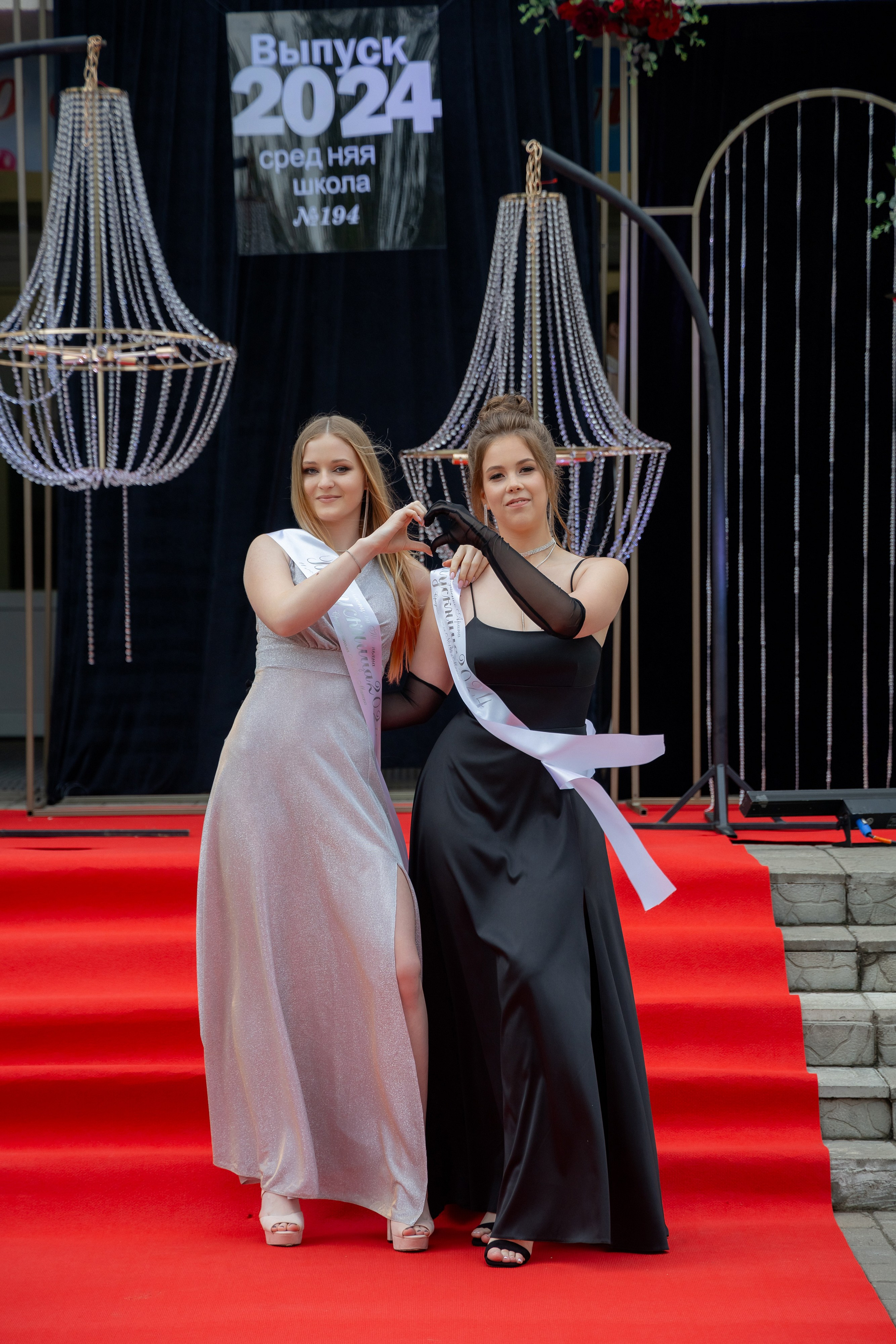 Школьный выпускной 2024 год в Соколе (Минск). Свадебный фотограф в Минске/Беларуси Сергей Спиридонов