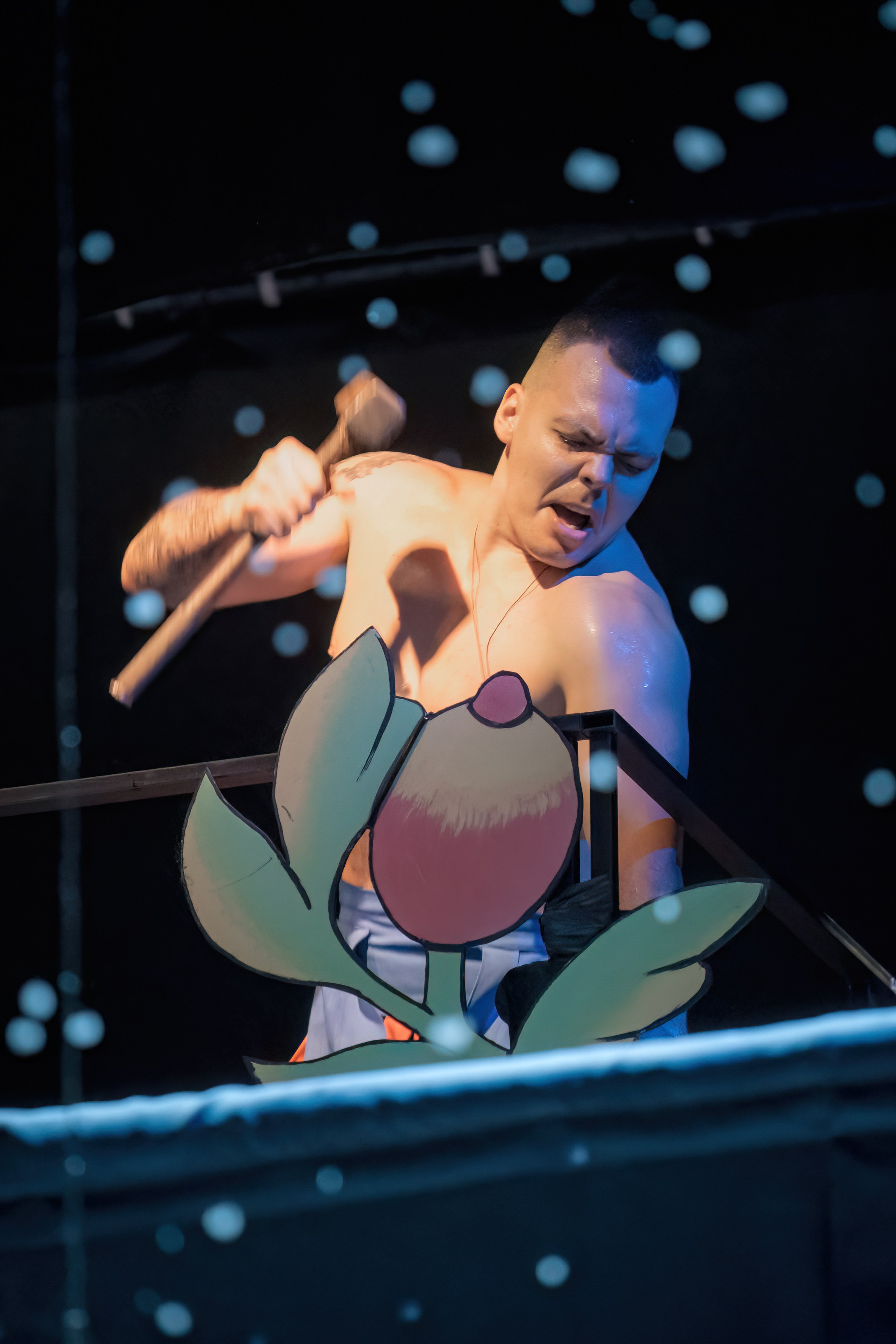 Спектакль «Ночь перед рождеством». Марк Шишкин — репортажный фотограф в Воронеже и России