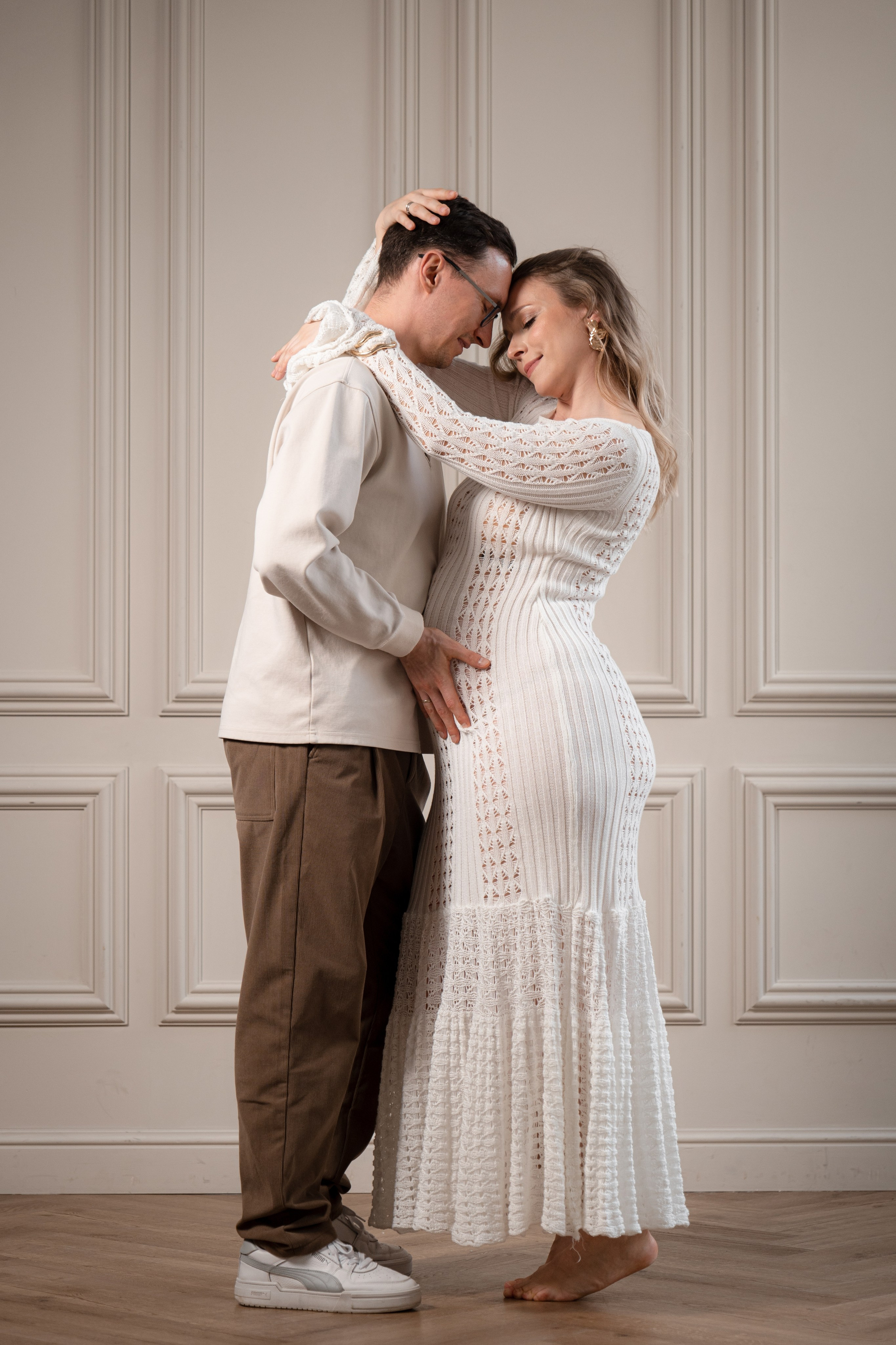 Семейная фотосессия в студии. Портретный и репортажный фотограф в Сочи Рамодина Юлия