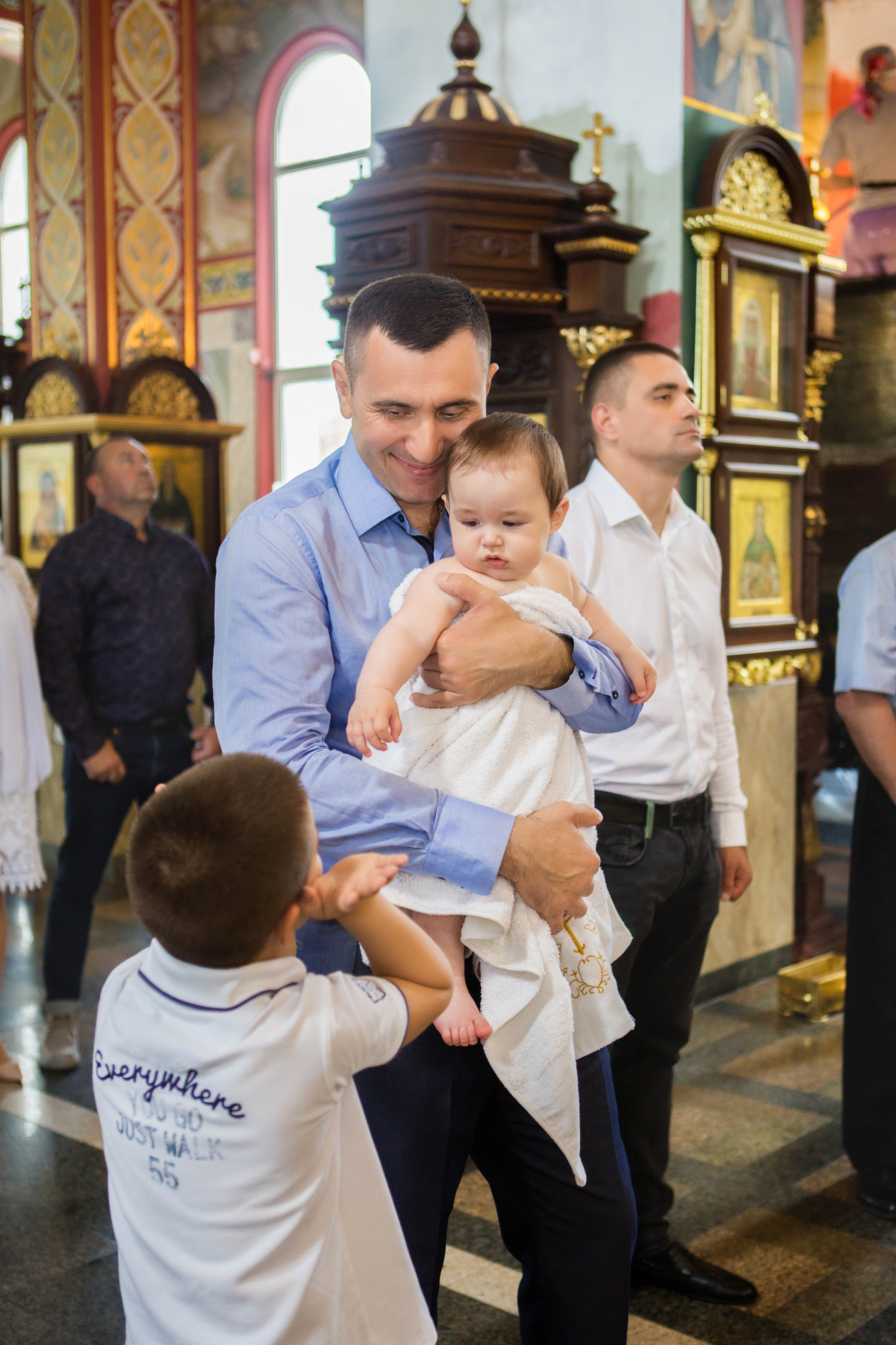 Крещение Александра. Храм Святого Духа. Свадебный семейный и детский фотограф в Краснодаре Карина Федоровская