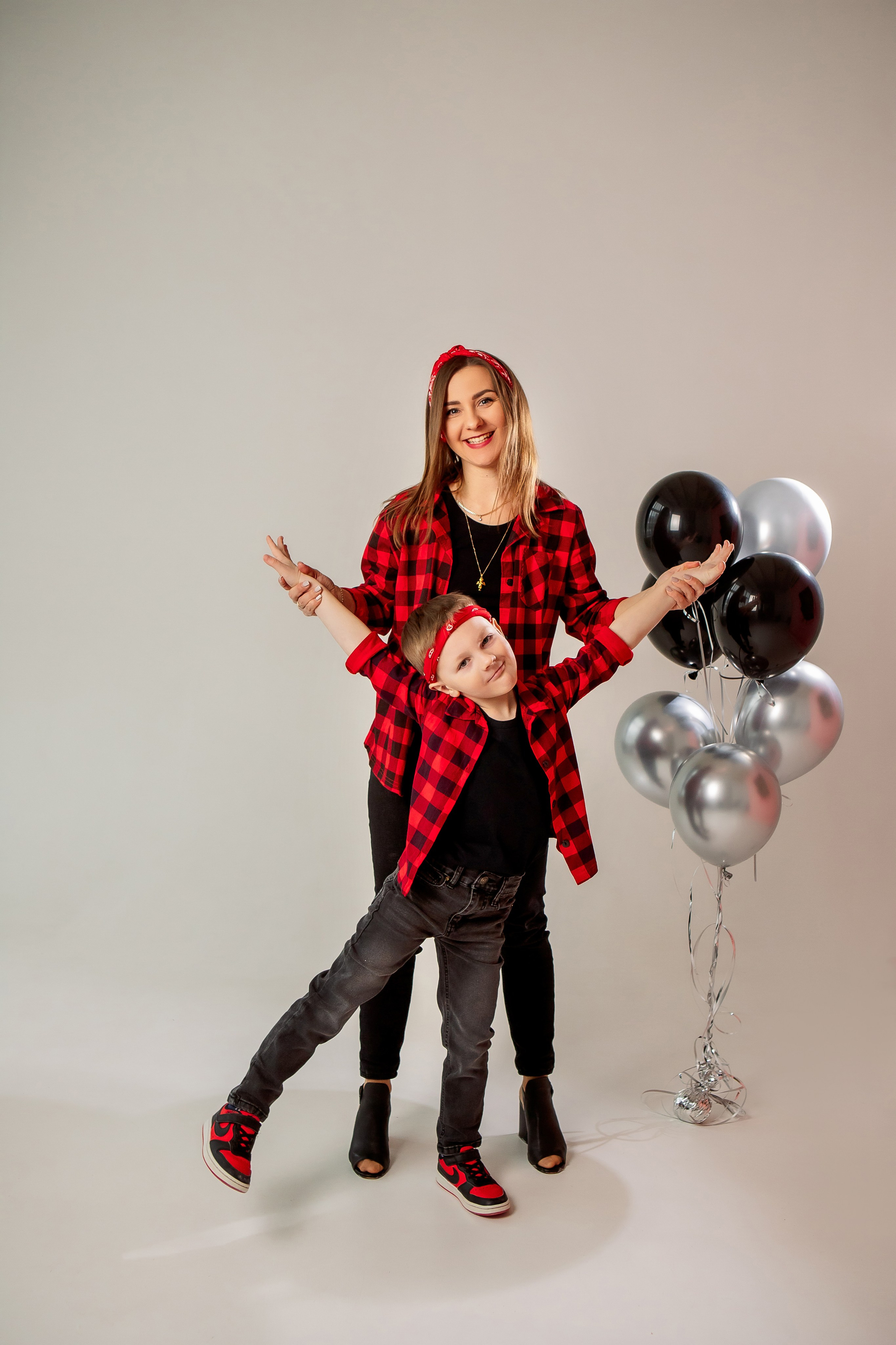 Мама и сын. Семейный детский фотограф. Фотосессия в Минске