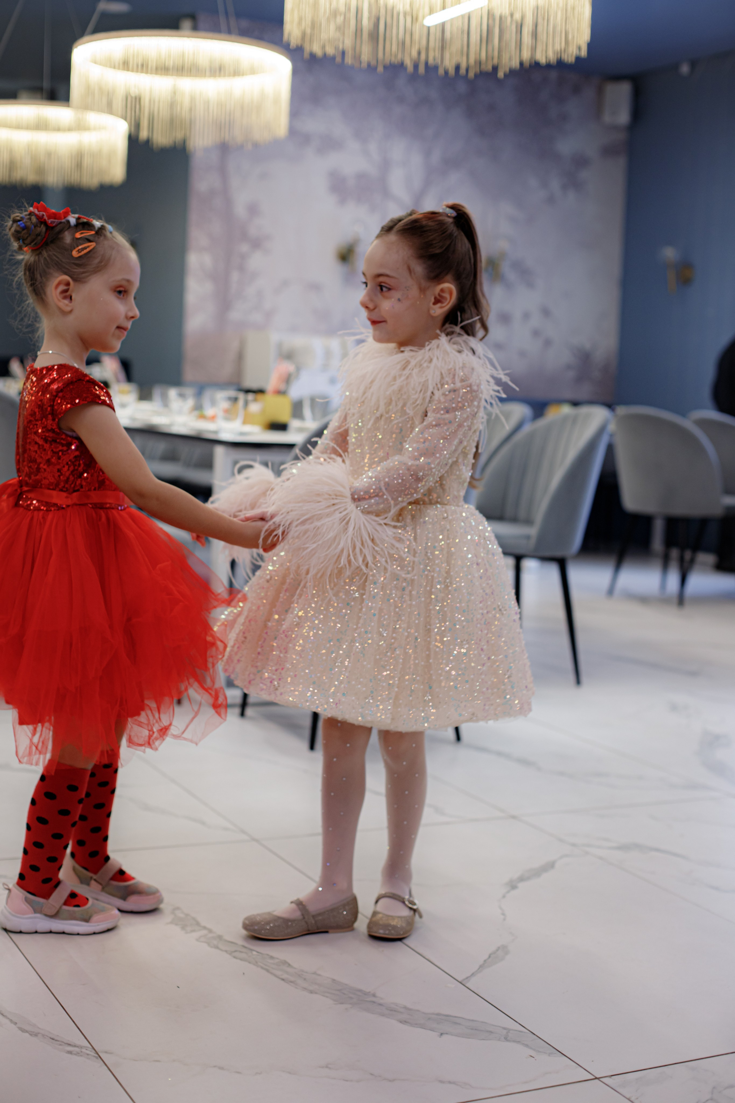 ASIA'S BIRTHDAY PARTY. Photokarish