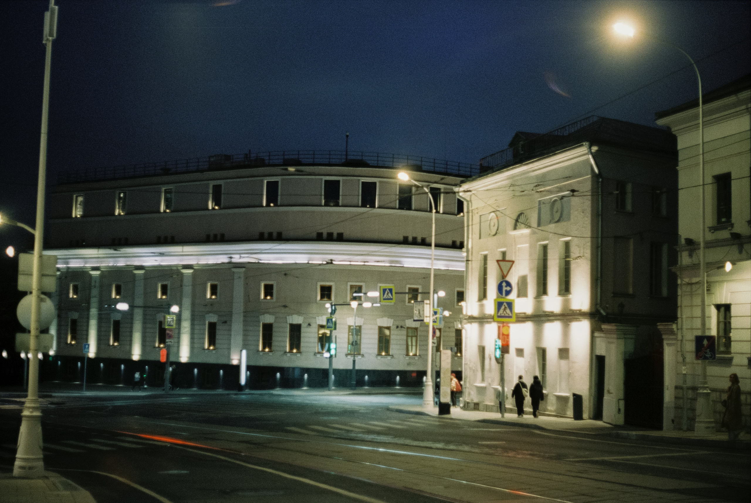 Москва вечером на пленку