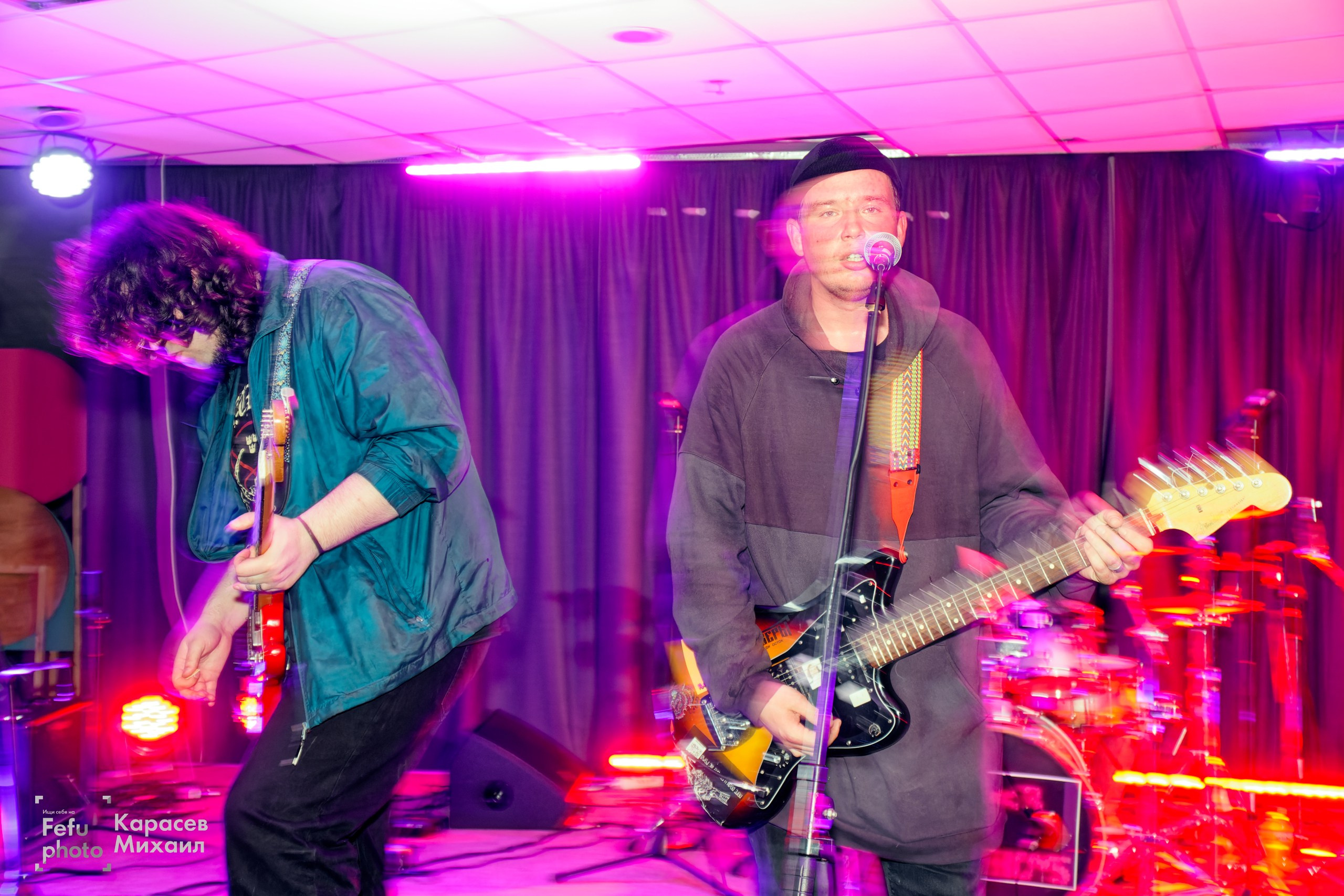 Концерт групп «Chrono's Idol» и «Продукты по акции». Репортажный, event-фотограф во Владивостоке