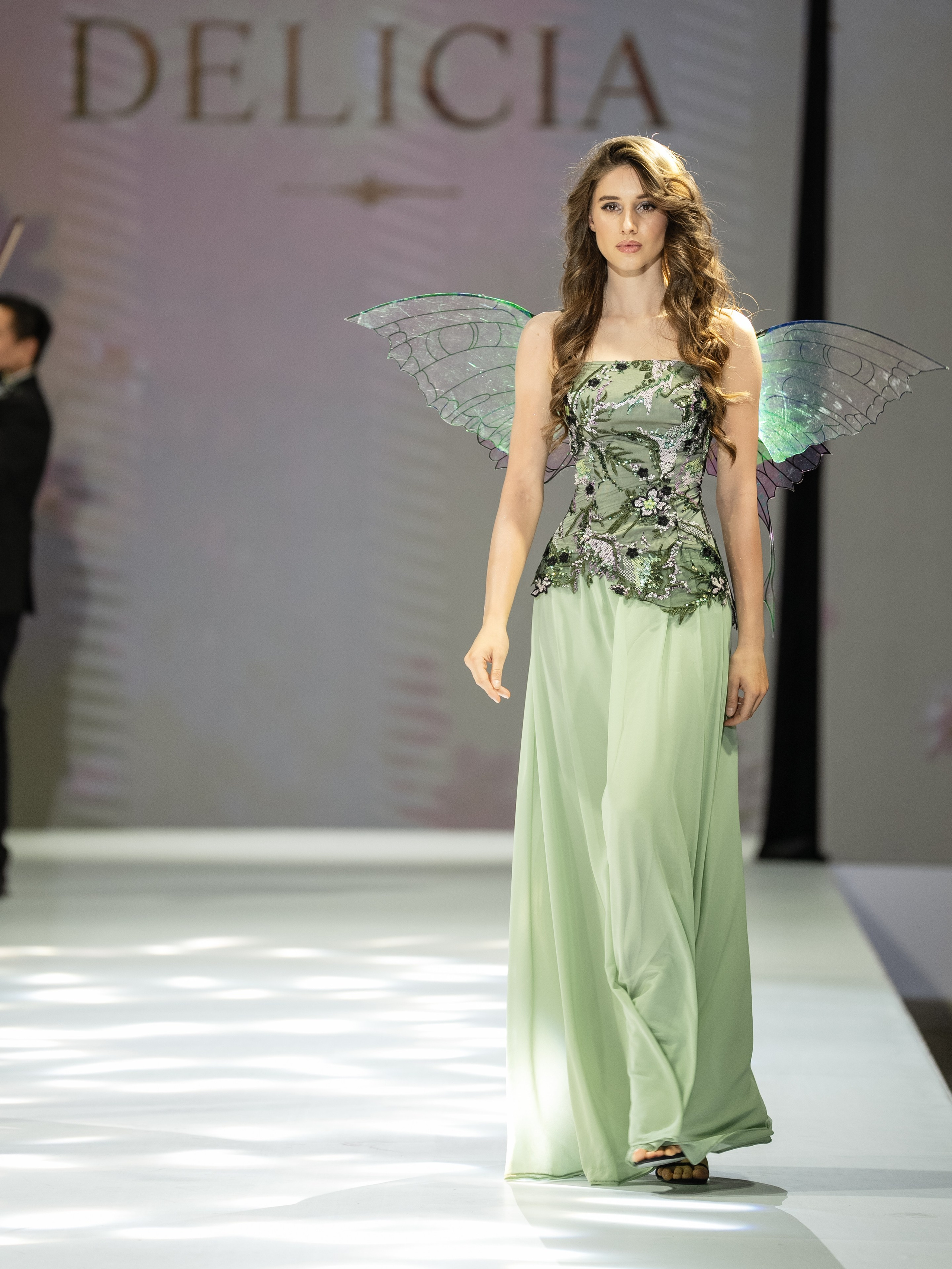  EURASIAN FASHION WEEK