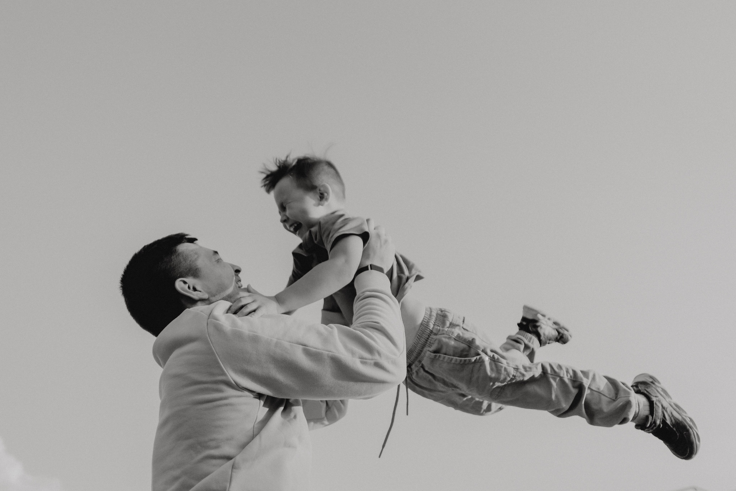 Лида, Ринат и малыш Елисей. Свадебный фотограф Оля Григунова