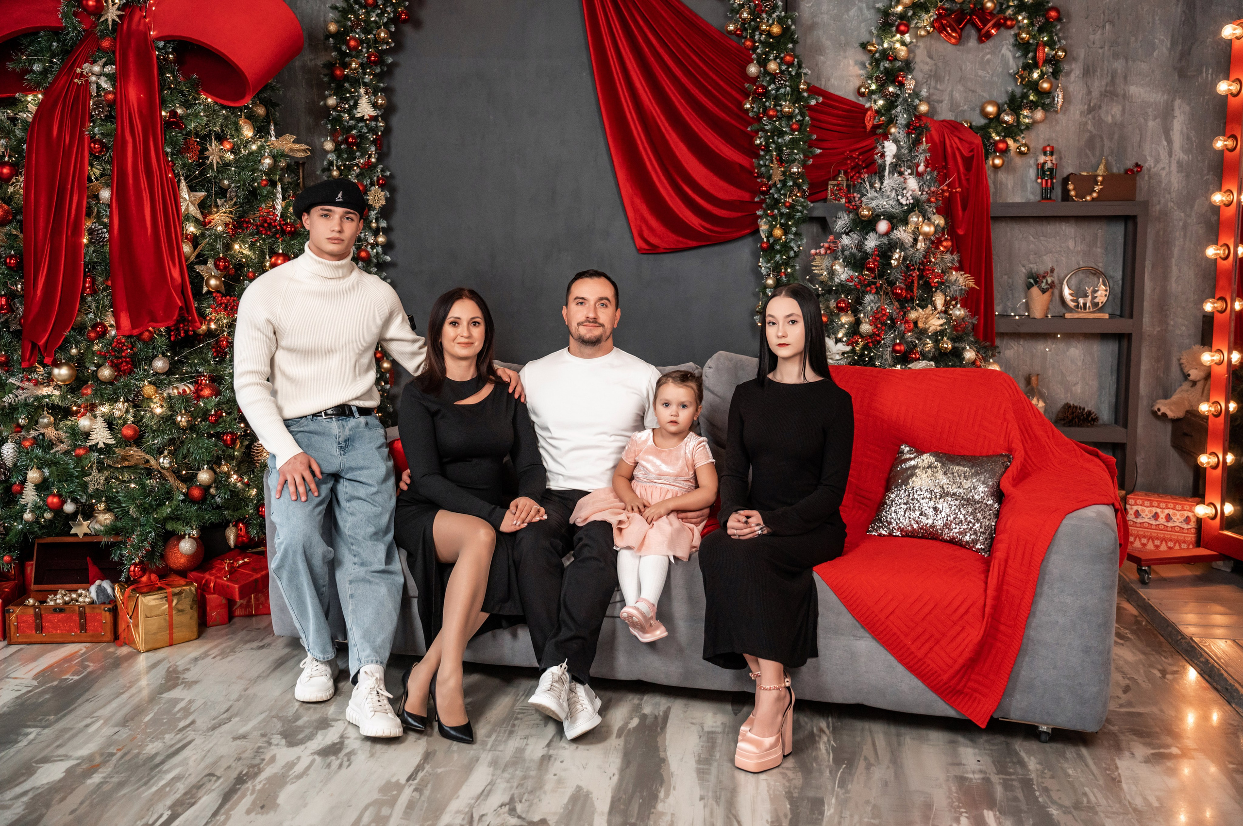 Семейная и детская фотосессия в Туле. Фотограф на Крещение и Венчание в Туле, детский и семейный фотограф