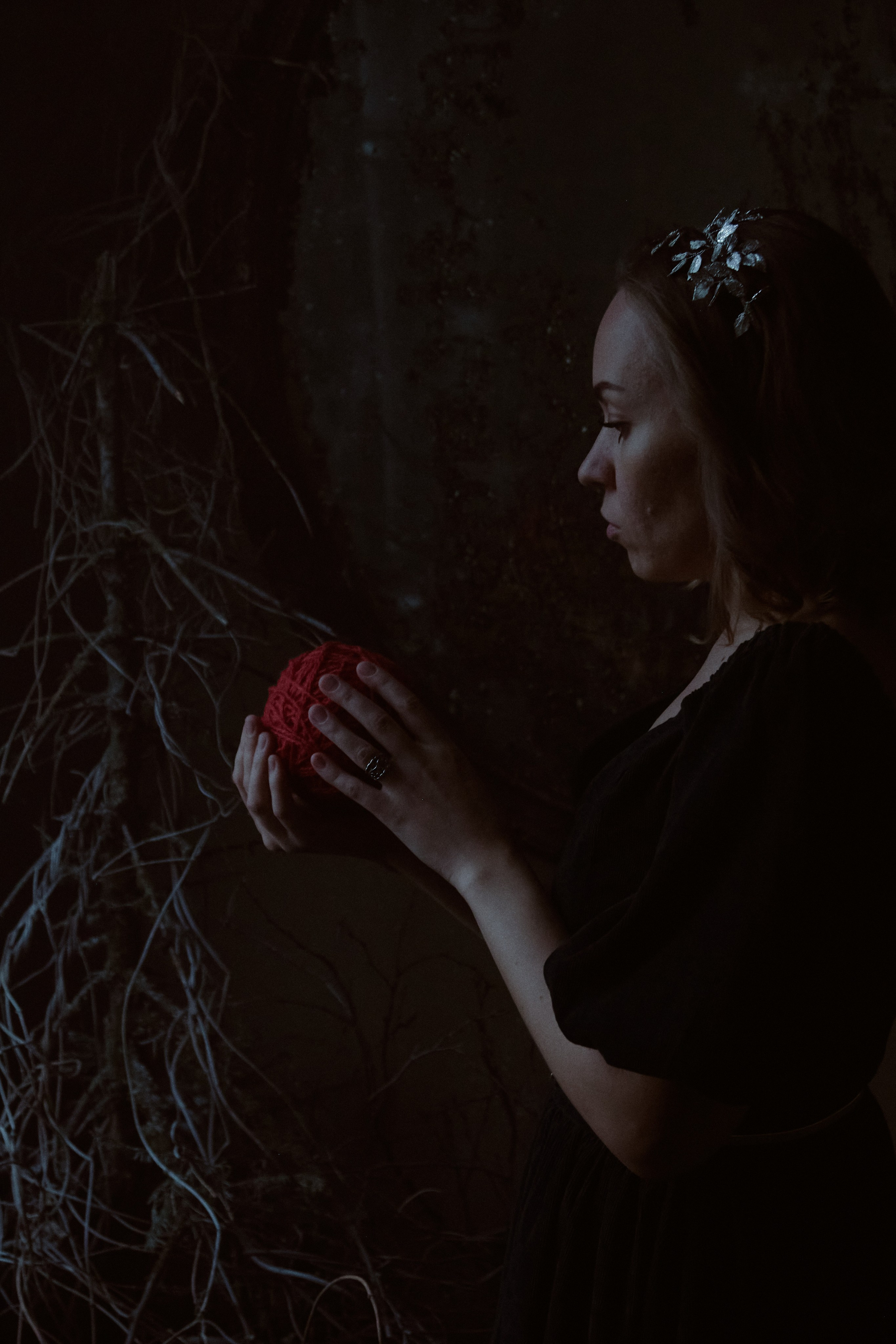 Тень. Фотограф лавстори Москва/МО Приятелева Ангелина