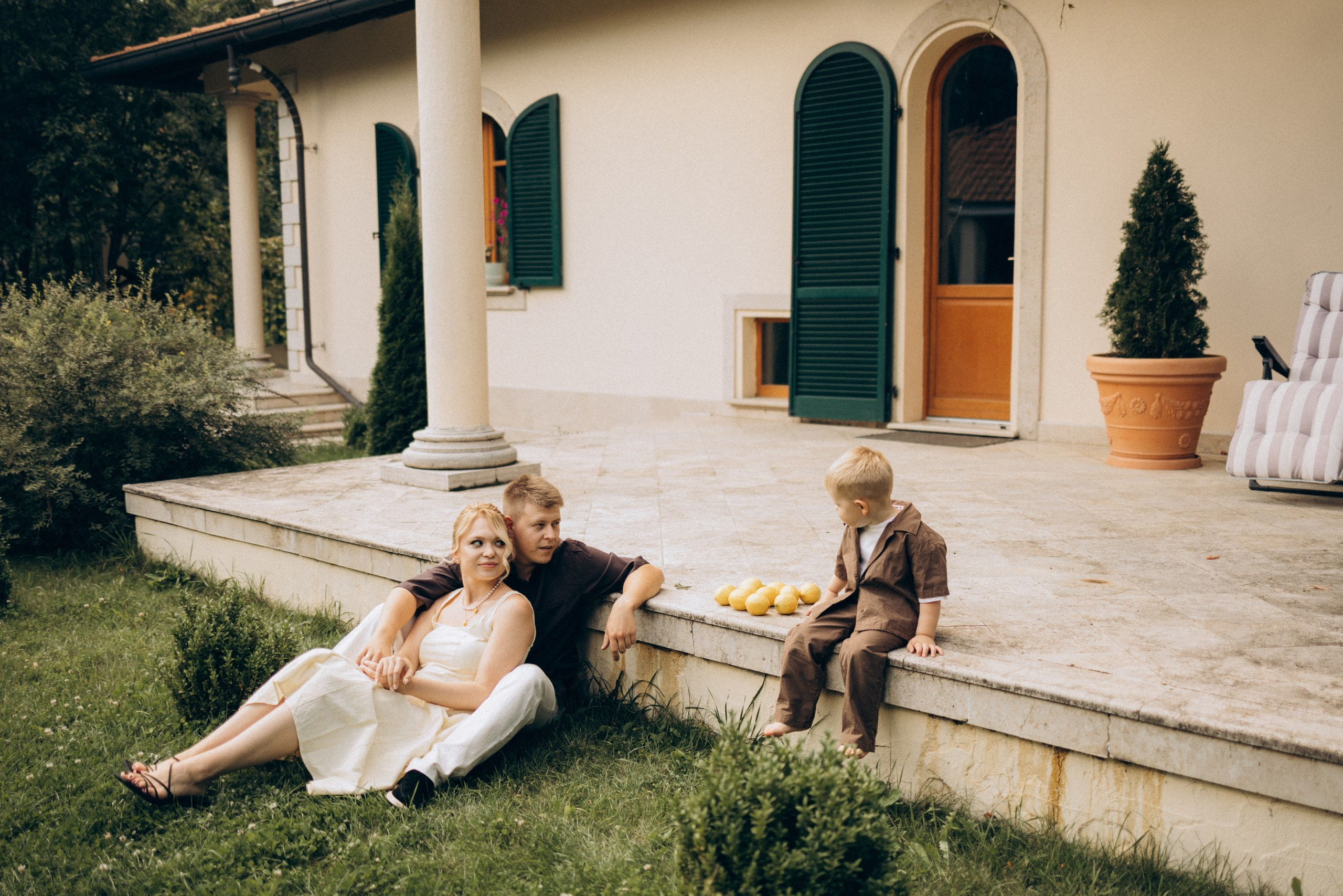 Семейная фотосессия Москва, семейный фотограф в Москве, семейная фотосессия, детский фотограф, семейная фотосессия в студии, семейная фотосессия на вилле