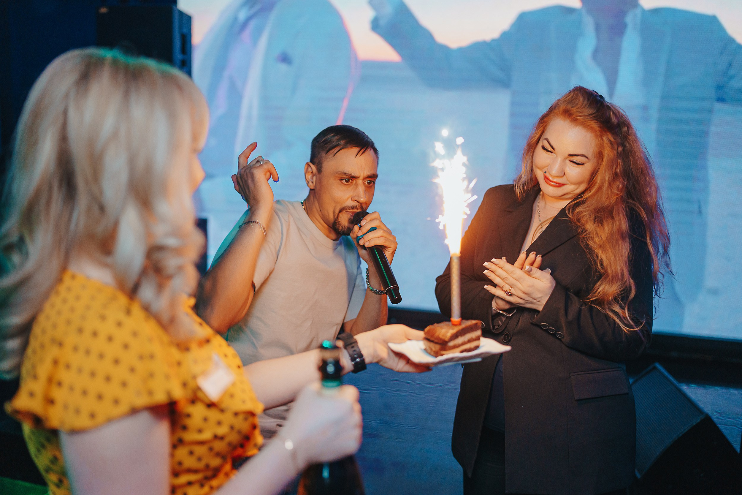 KOSMOS. Репортажный (Event) фотограф в Барнауле | Даниил Маркин | Качество и вайб