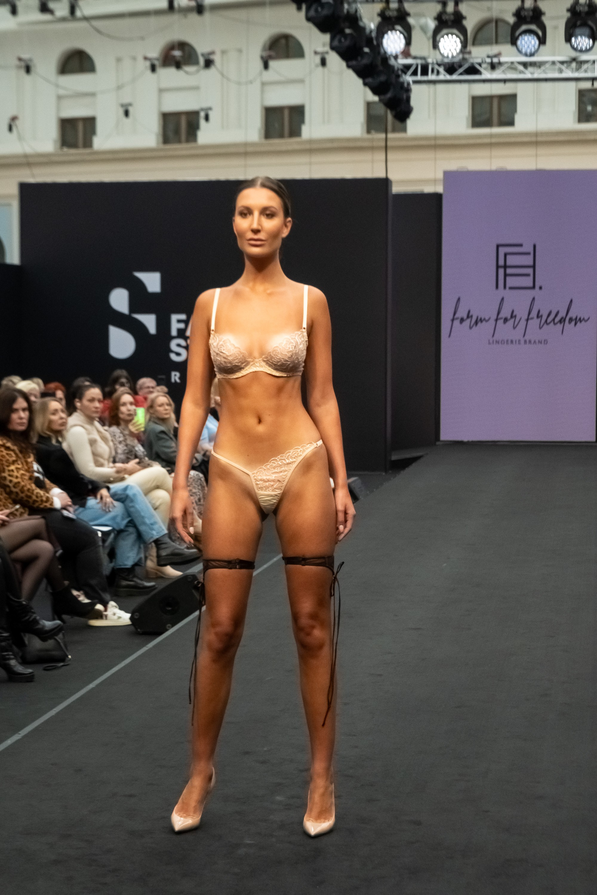 FASION STYLE 2025 ВЕСНА. Фёдор Карпов — профессиональный фотограф, работаю в Москве и области