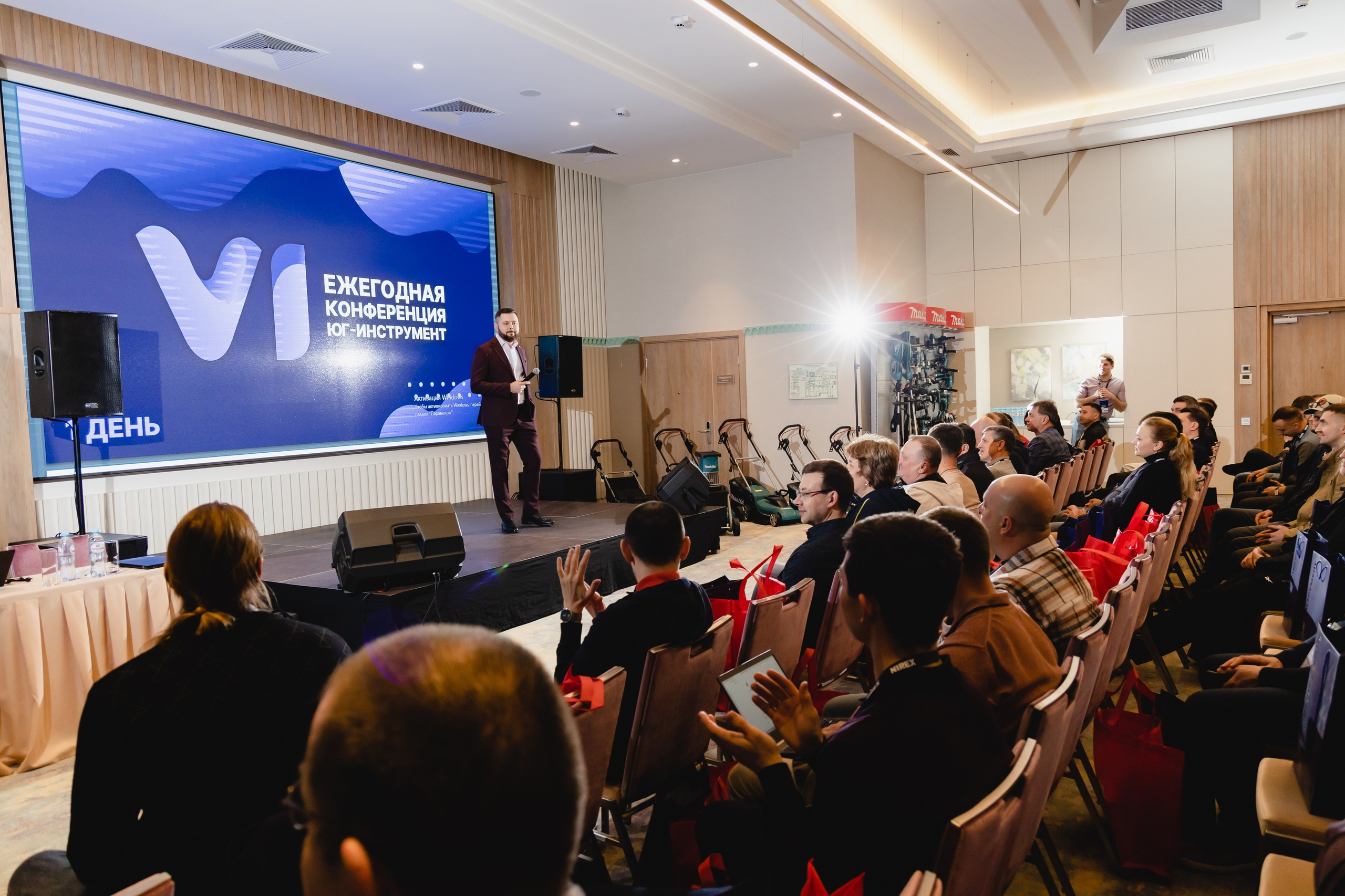 Репортажная фотосъёмка Краснодар , репортажный фотограф Краснодар, фотосъёмка выставки, фото репортаж, фотосъёмка конференция , фотограф Лагута Надежда, репортажный фотограф Краснодар. 