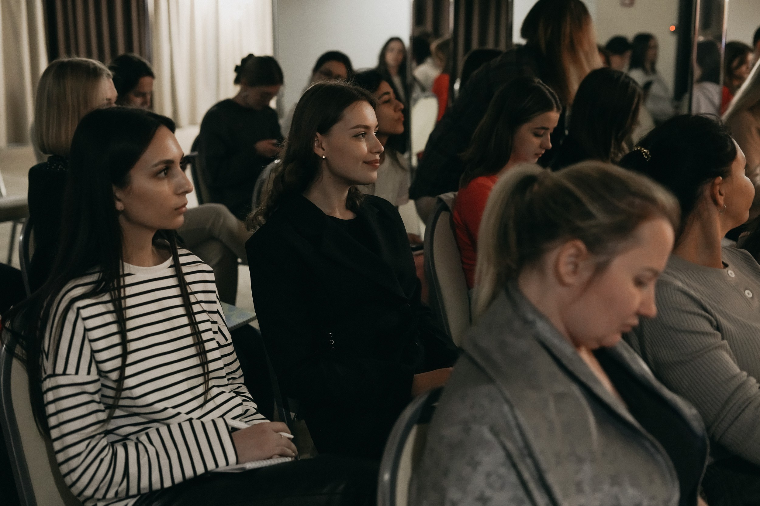 Concept конференция. Репортажный фотограф в Новосибирске Оксана Курдюкова