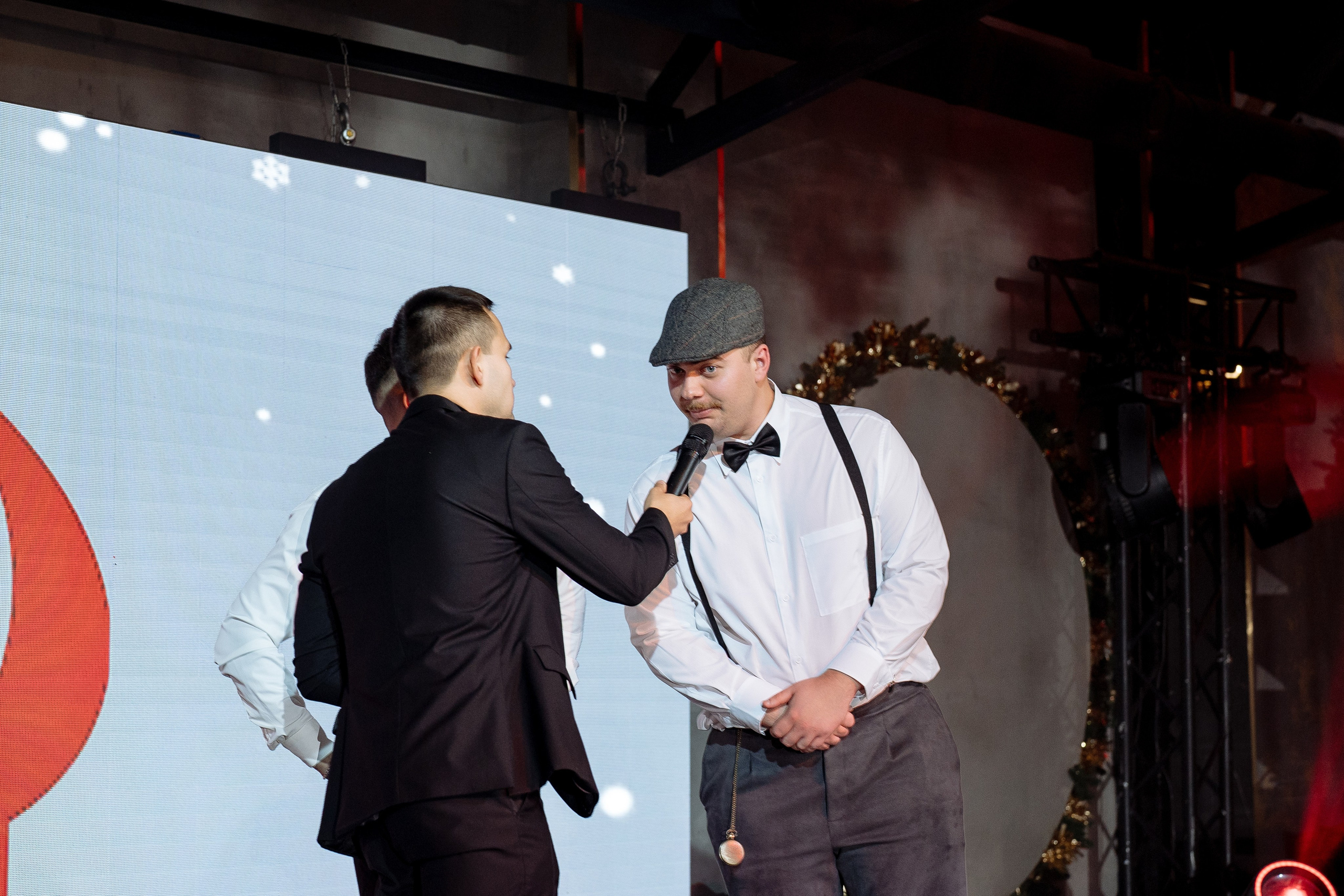 Альбион Тур