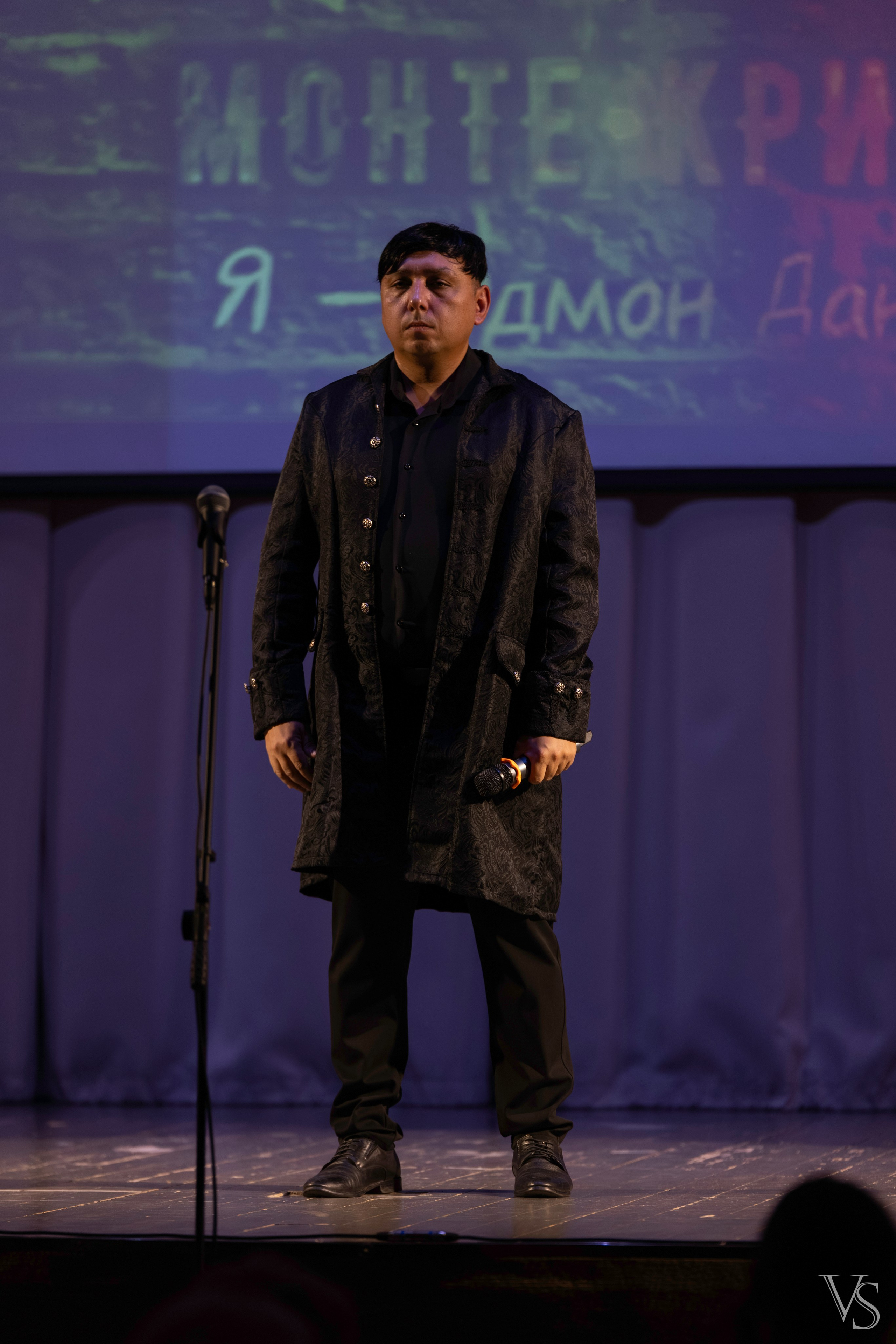 Монте Кристо. Фотограф Виктор Степанов